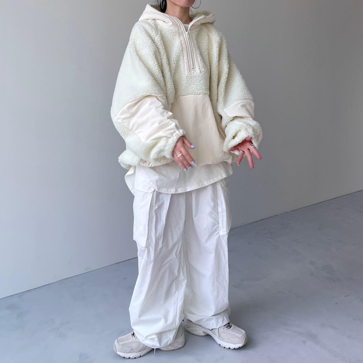 over size BOA hoodie blouson / ivory