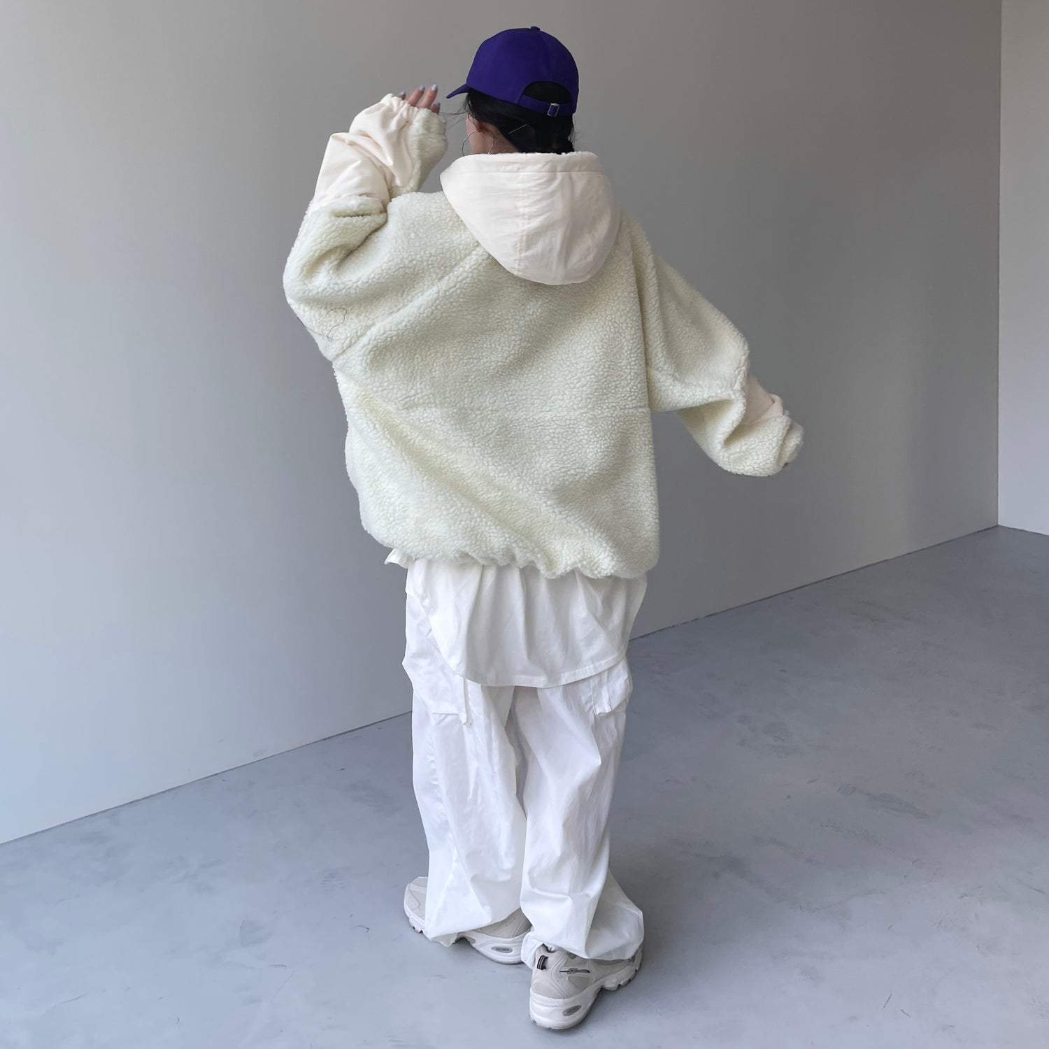 over size BOA hoodie blouson / ivory