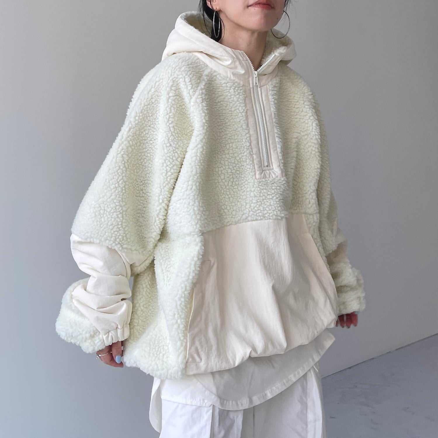 over size BOA hoodie blouson / ivory