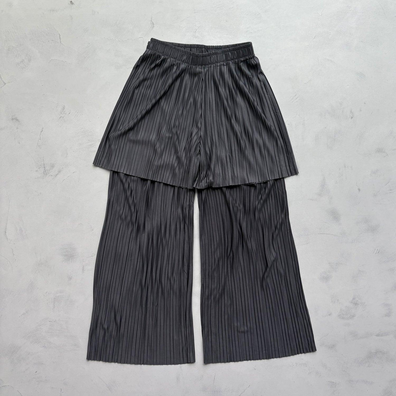 【SAMPLE】relax pleats pants (2点set)  / charcoal