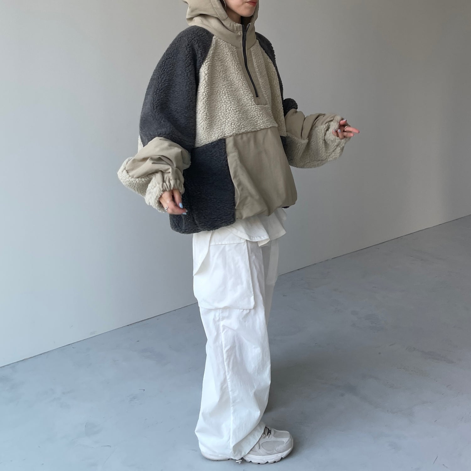 over size BOA hoodie blouson / beige