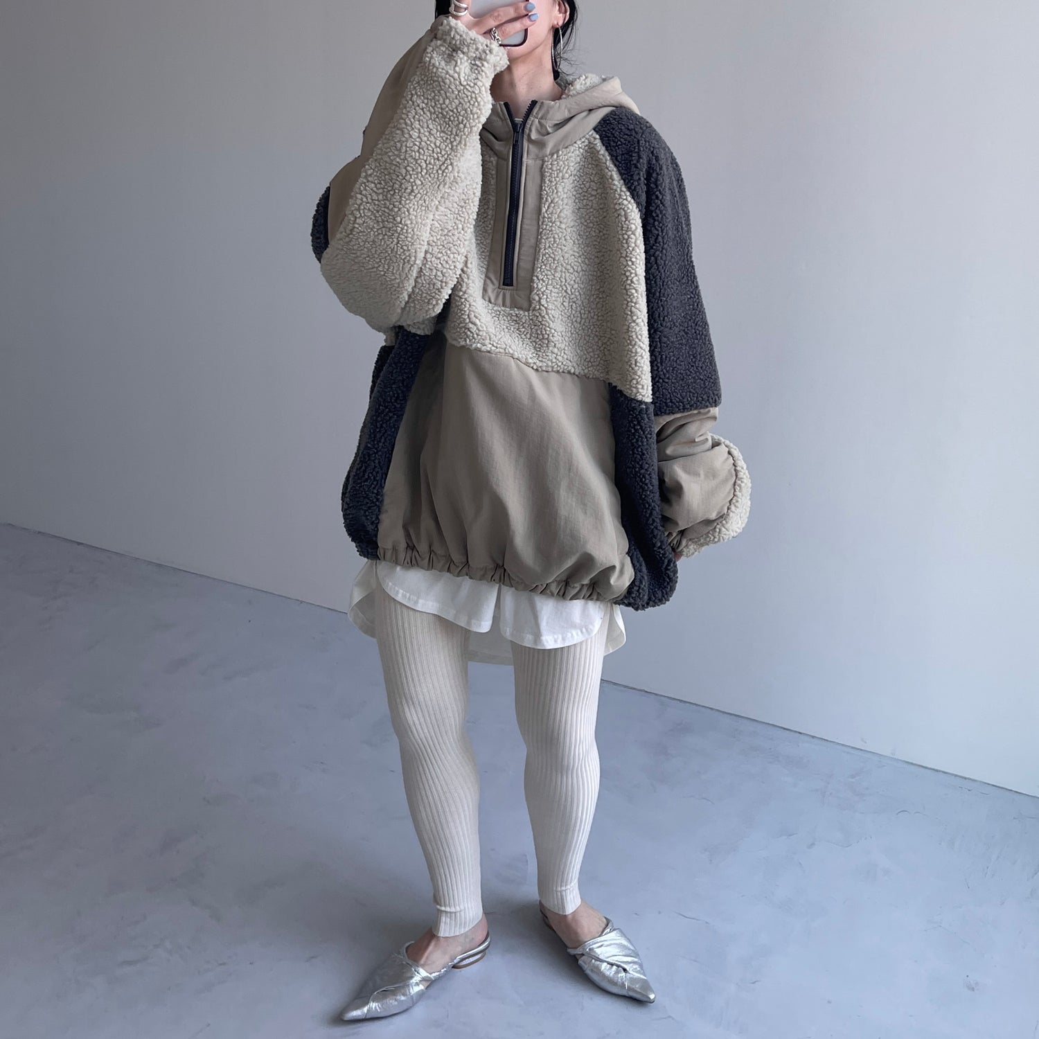 over size BOA hoodie blouson / beige