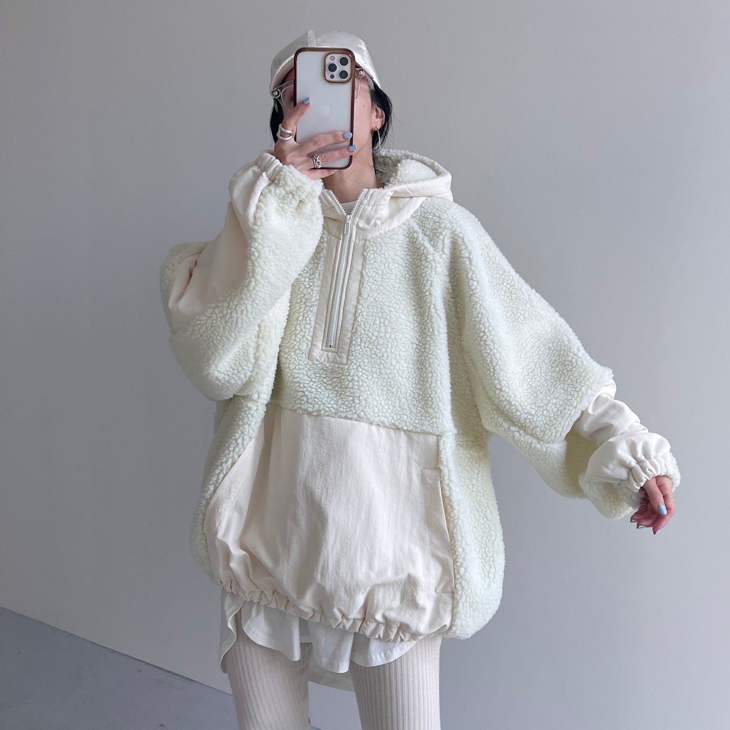 over size BOA hoodie blouson / ivory