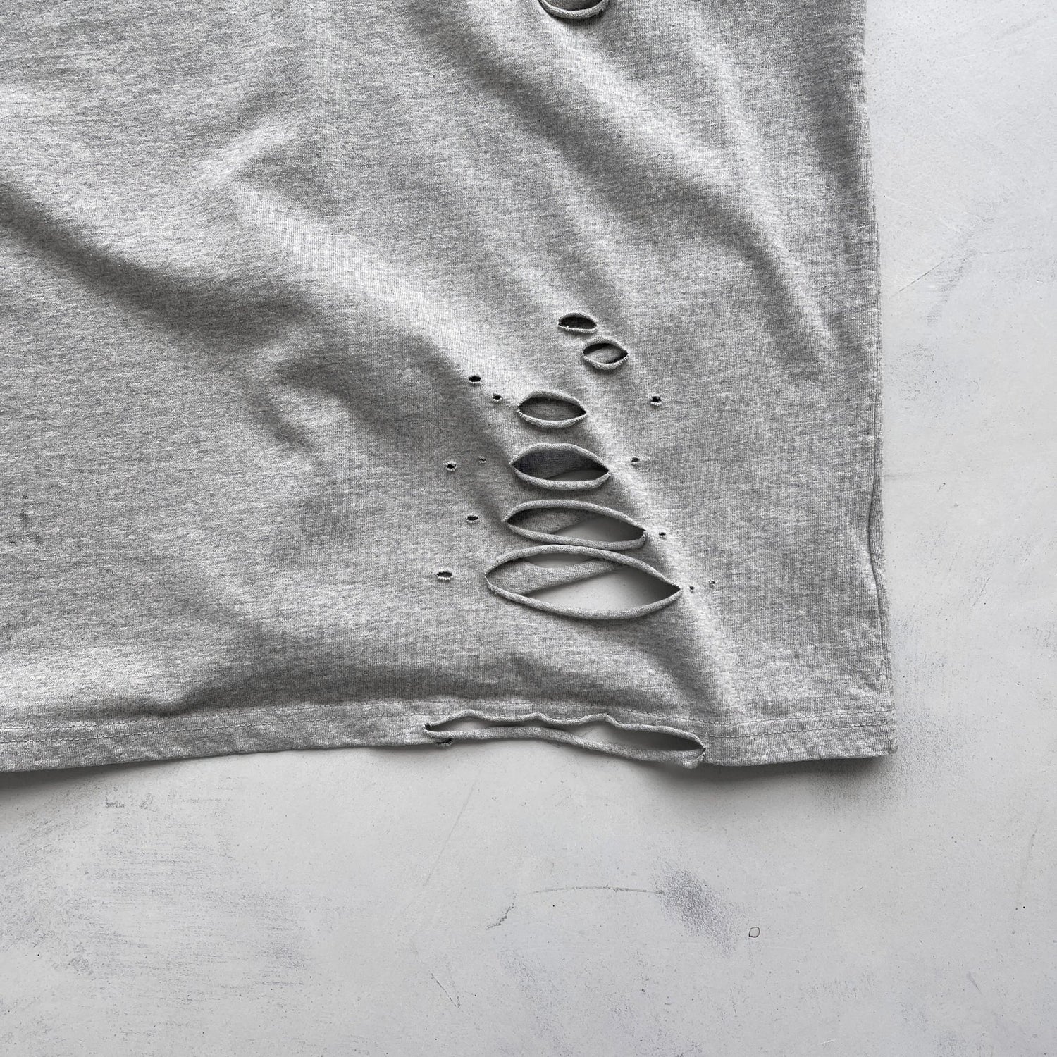 【SAMPLE】Heavy damage big tee / gray