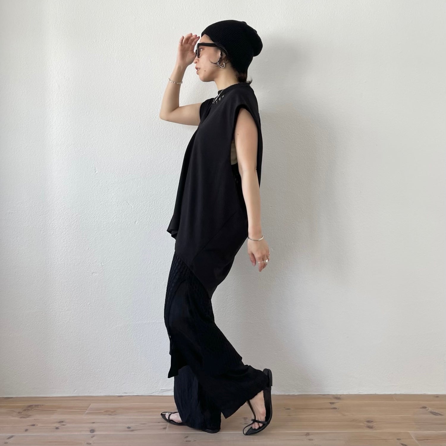 mesh long knit vest / black