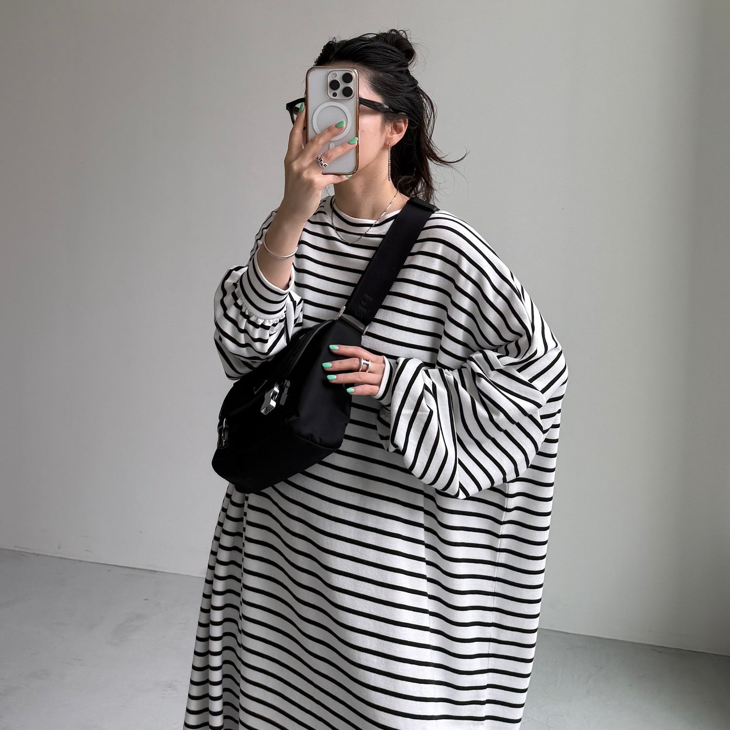 super loose light sweatee one piece / border