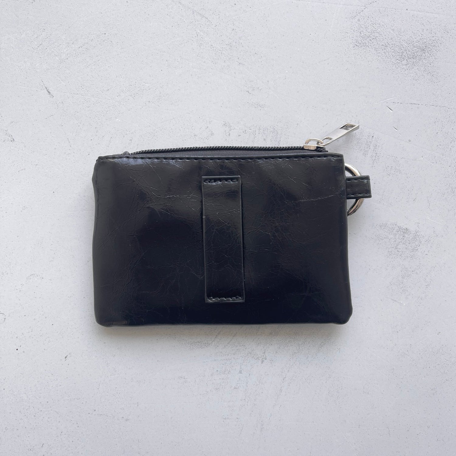 heart studs wallet