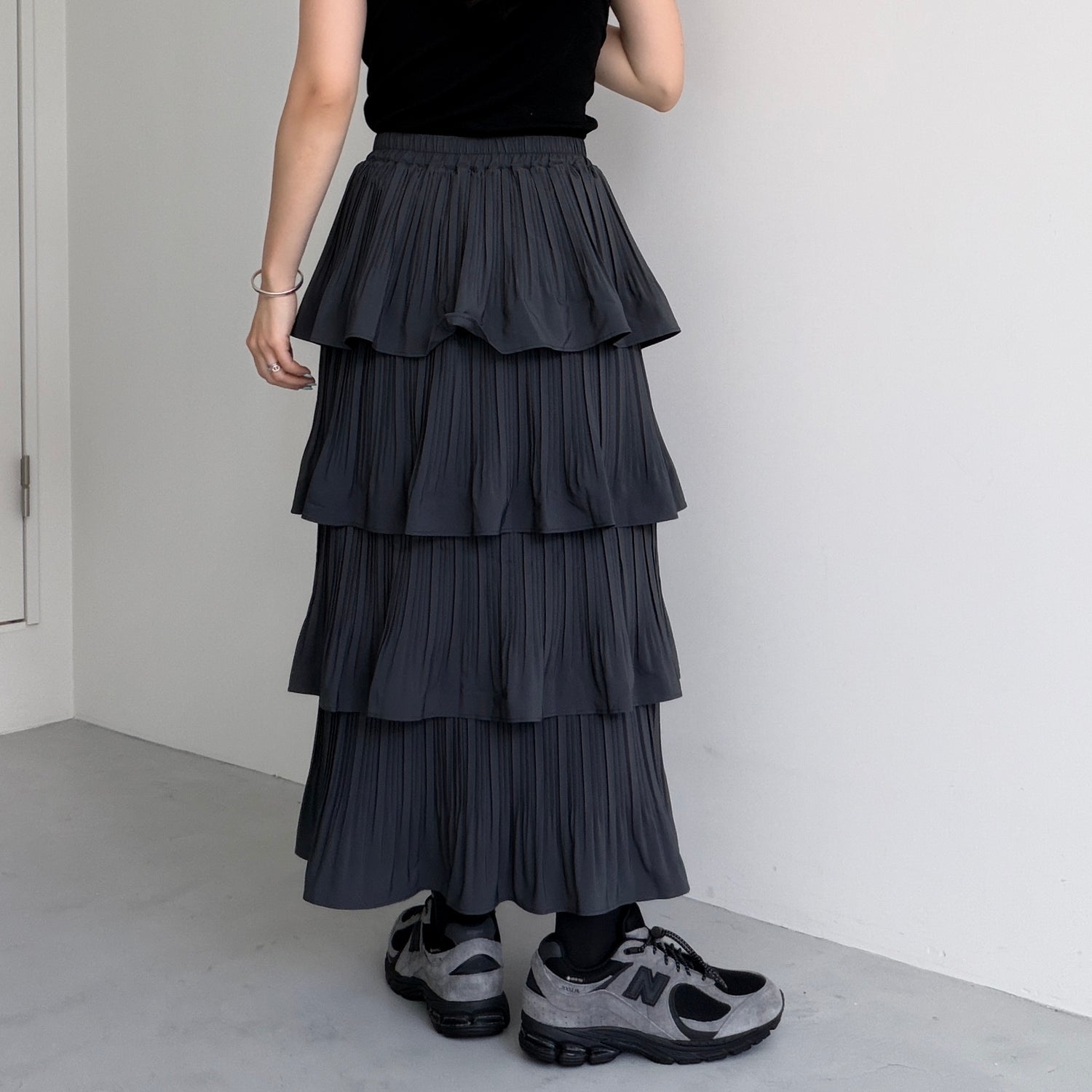 flamenco skirt / charcoal