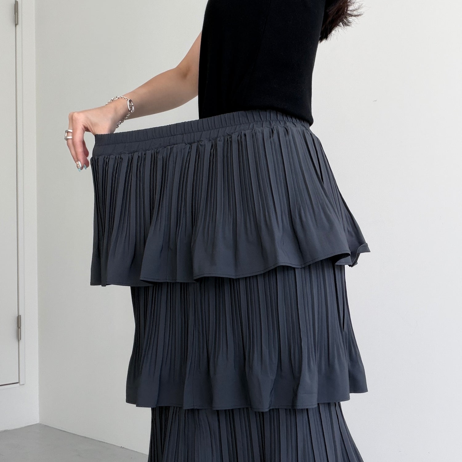 flamenco skirt / charcoal