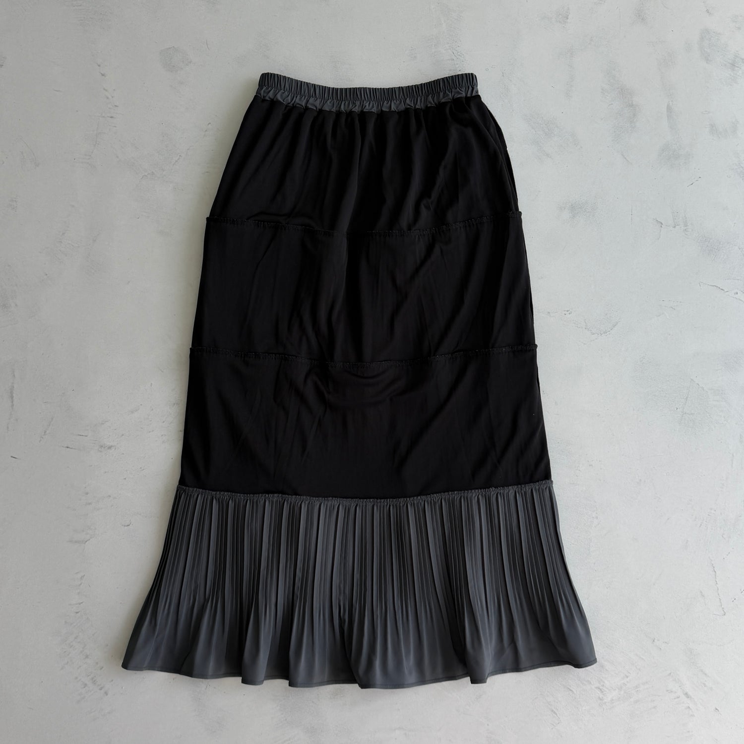 flamenco skirt / charcoal