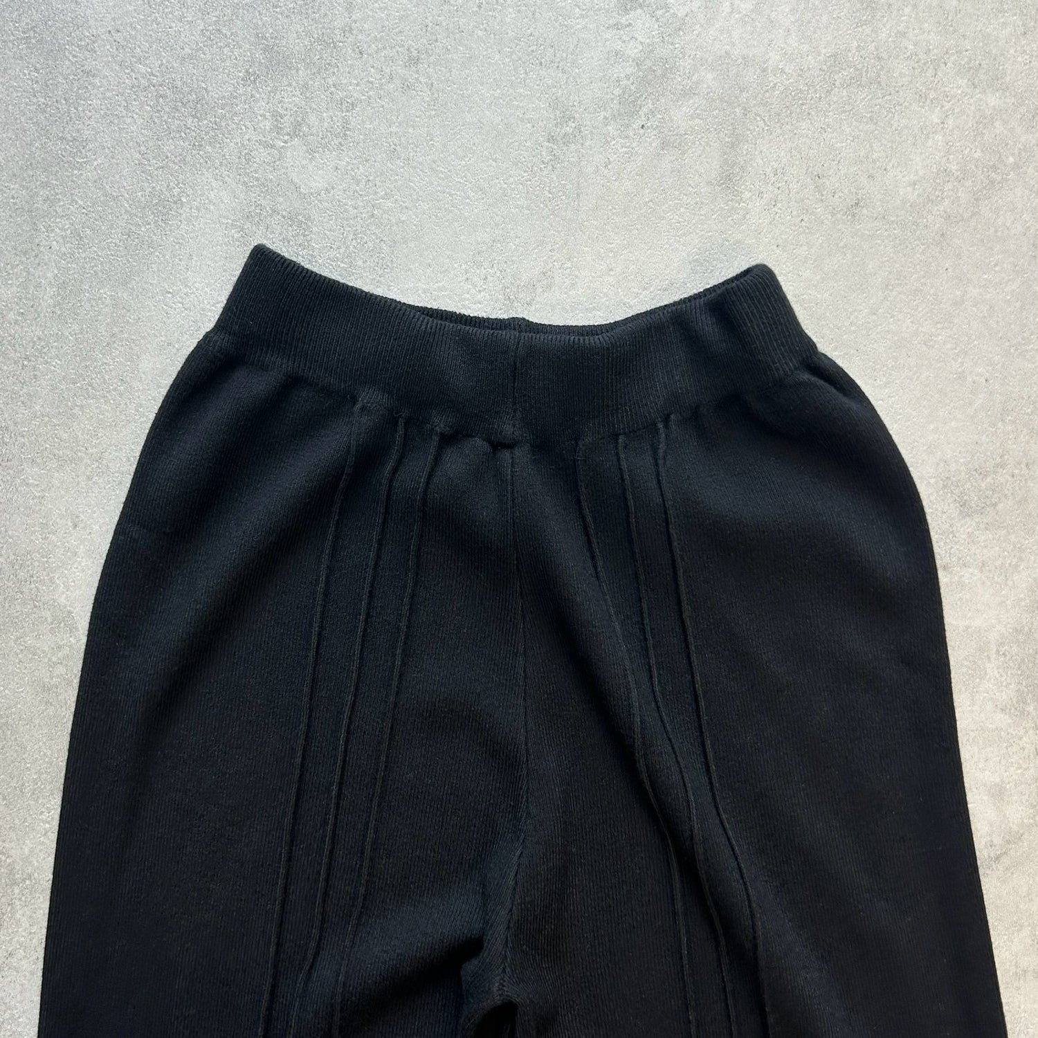 【SAMPLE】center line knit pants / black