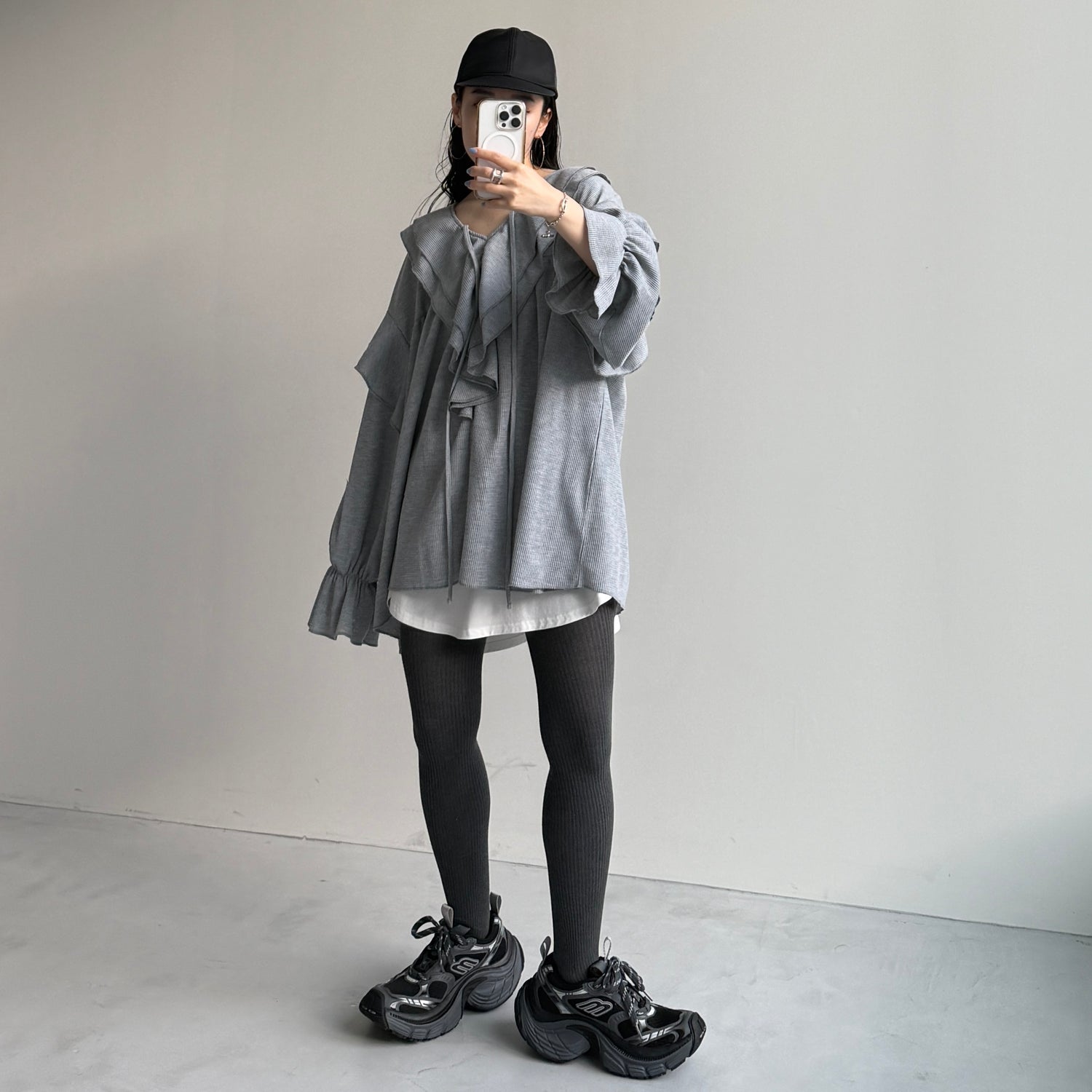 WAFFRILL TOPS / gray [ 袖タック有 or 無 ]