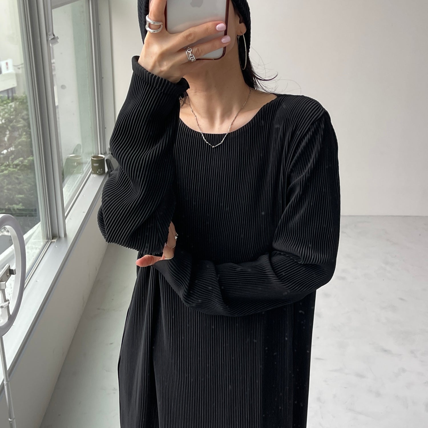 daily daily super stretch crew neck pleats one piece / black [FREE or LONG]