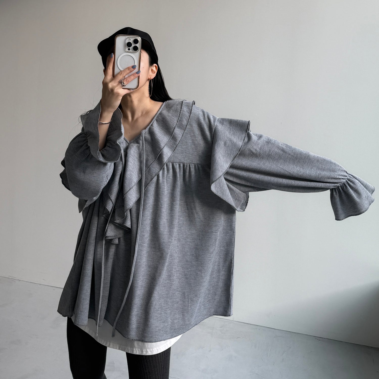 WAFFRILL TOPS / gray [ 袖タック有 or 無 ]