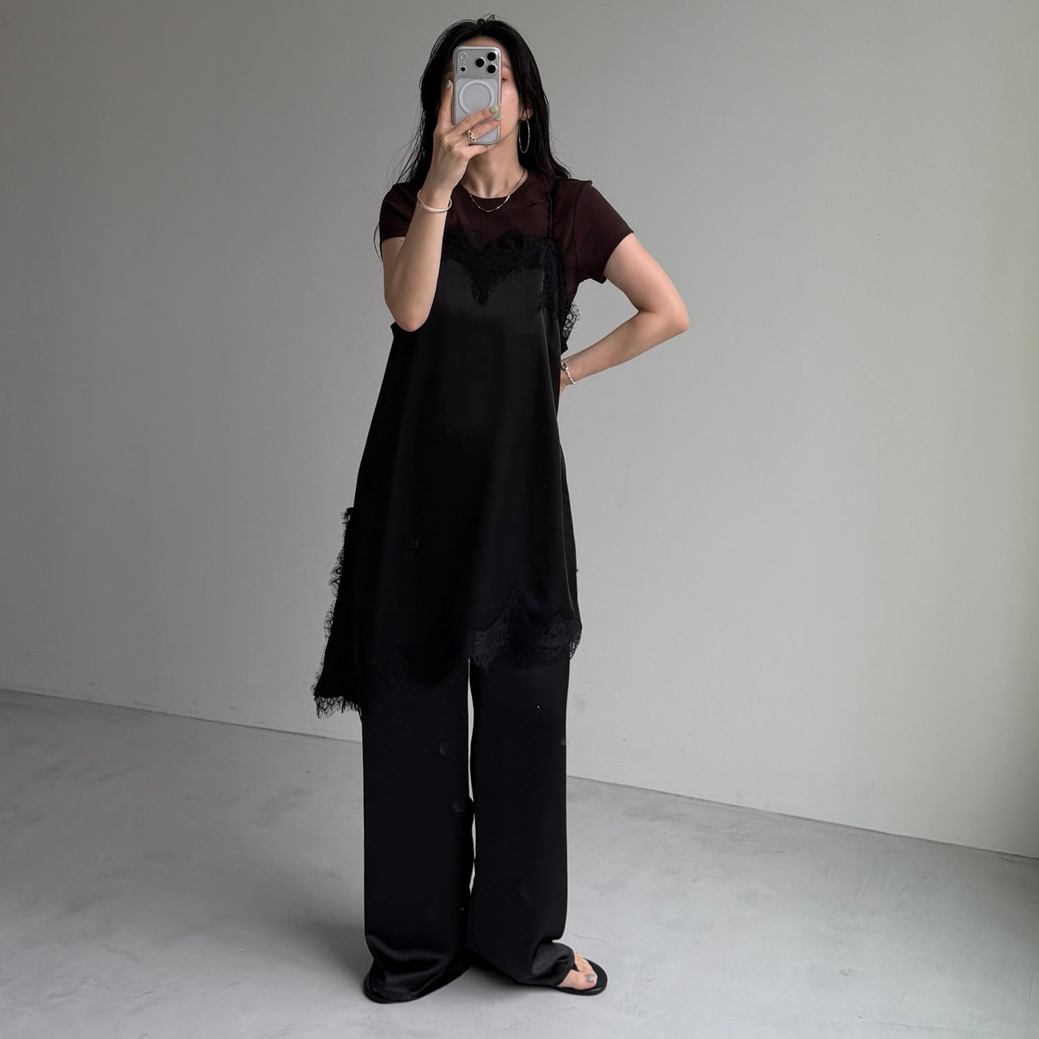 milky lace camisole / black
