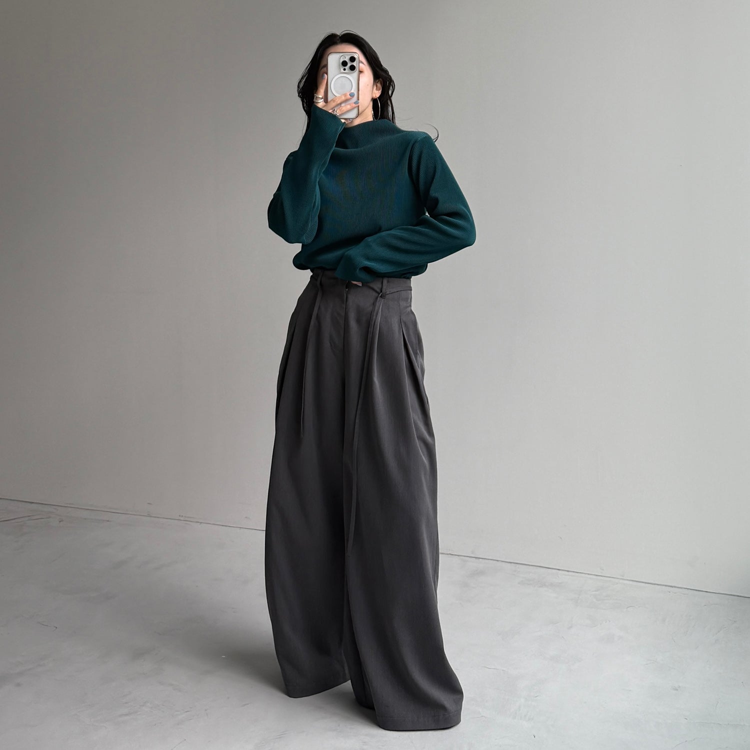 daily daily super stretch pleats tops / dark green [プチハイ or クルーネック]