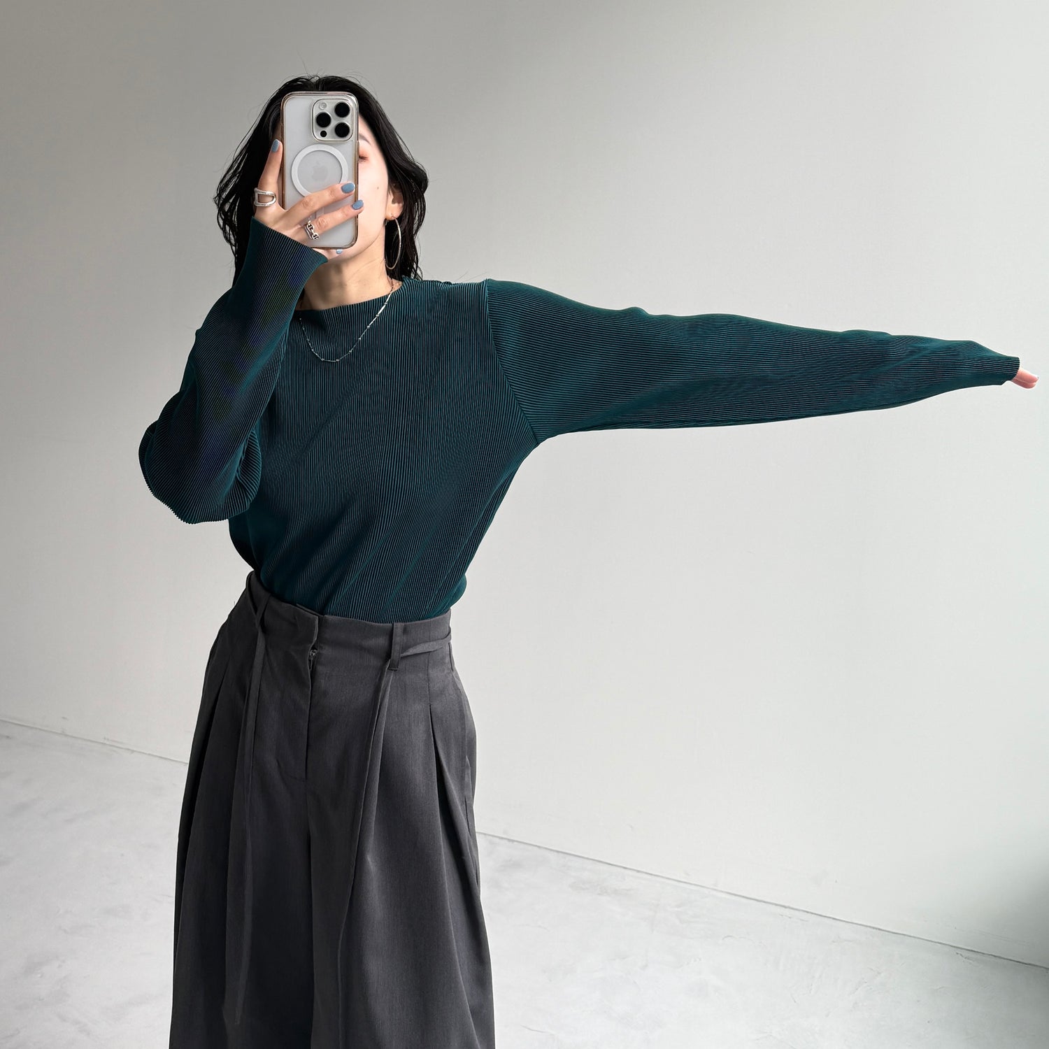 daily daily super stretch pleats tops / dark green [プチハイ or クルーネック]