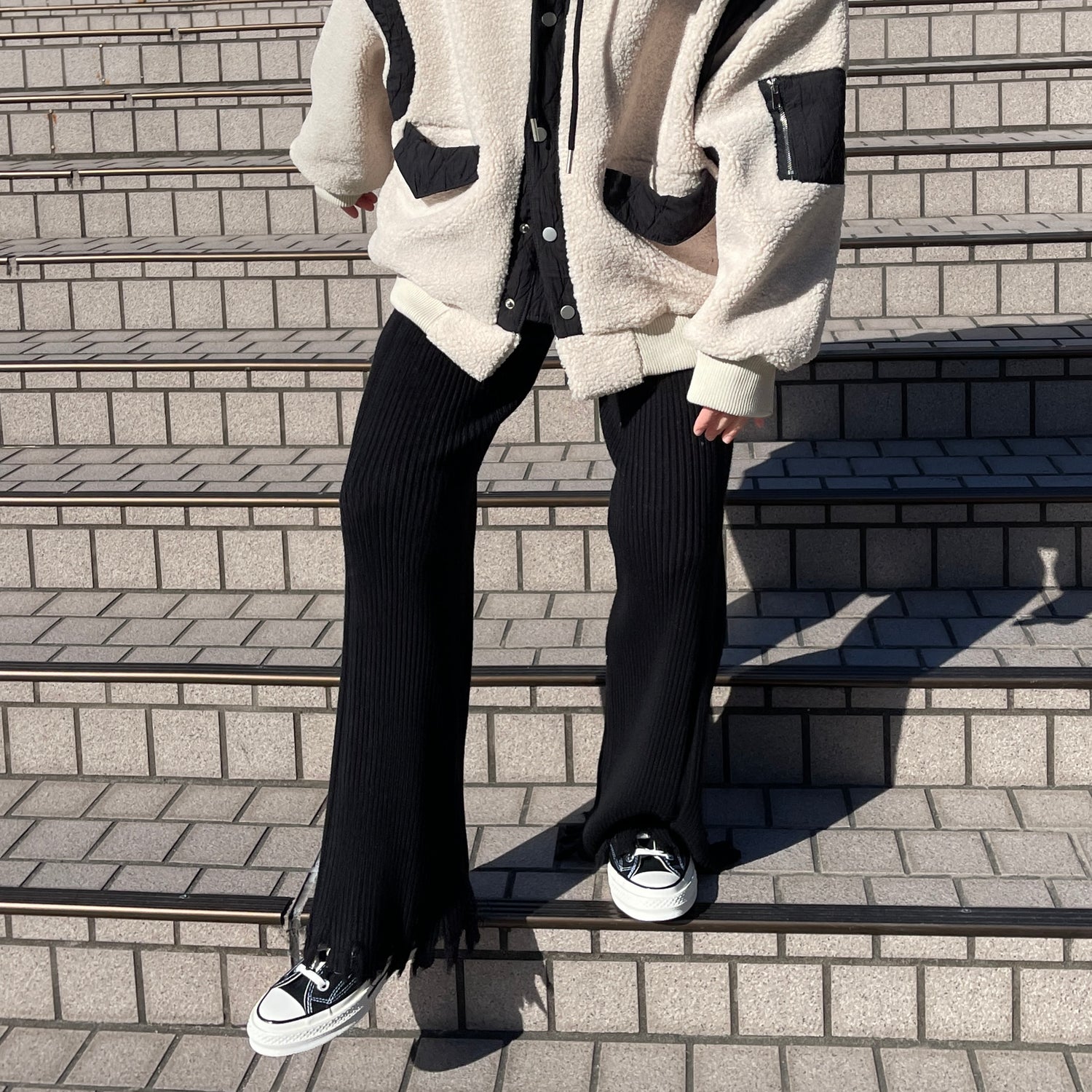 fringe knit flare pants / black