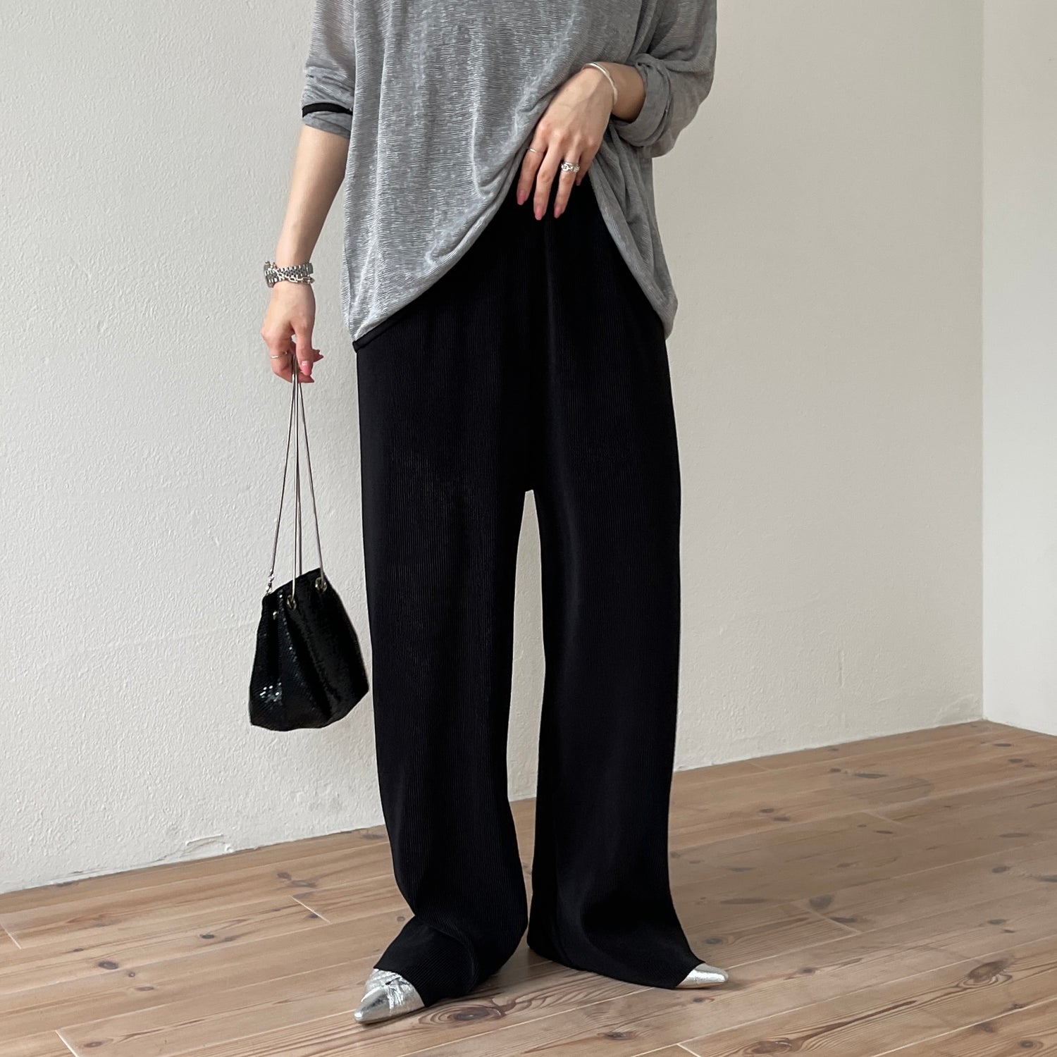 daily daily super stretch pleats wide pants / black