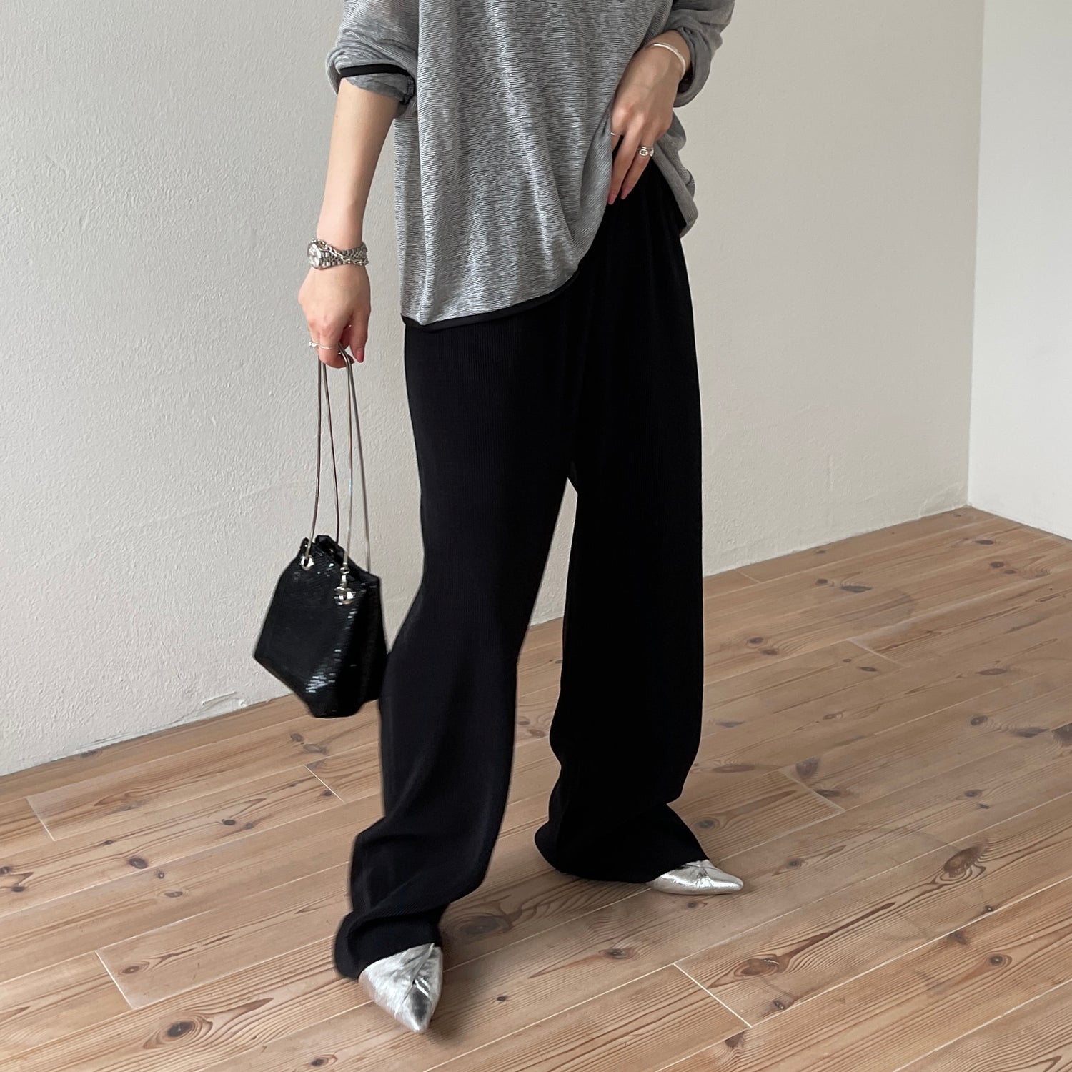 daily daily super stretch pleats wide pants / black