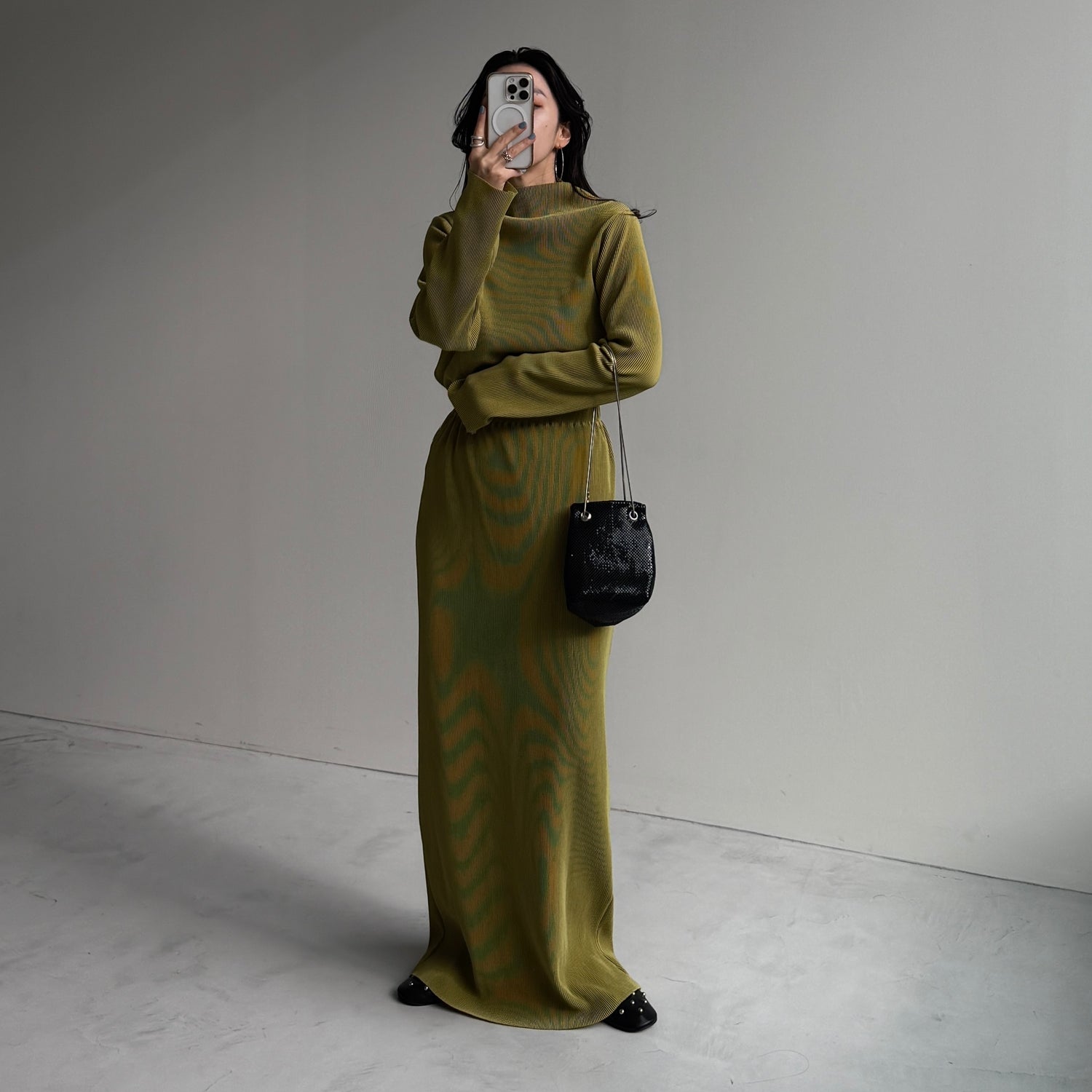 daily daily super stretch pleats tops / lime [プチハイ or クルーネック]