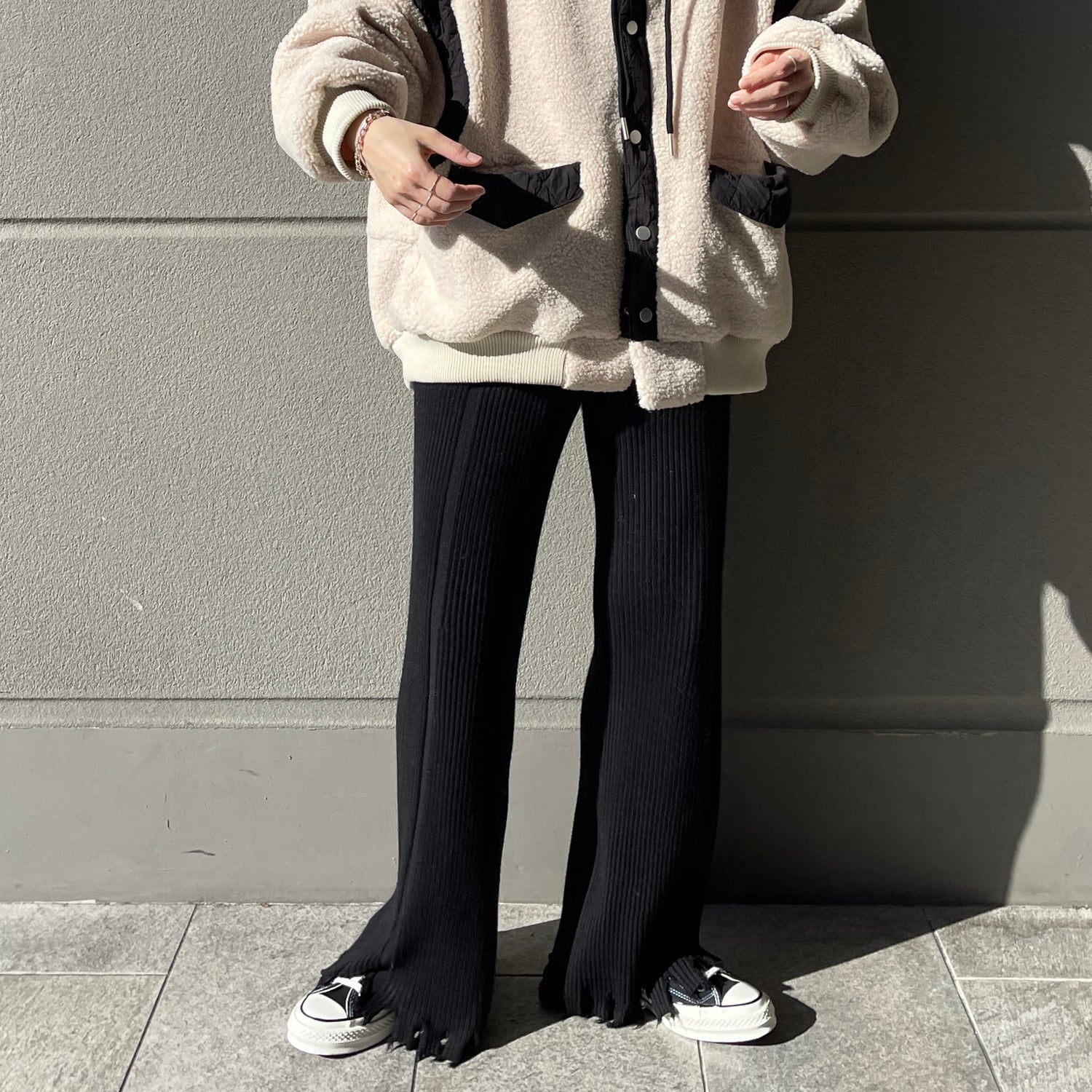 fringe knit flare pants / black