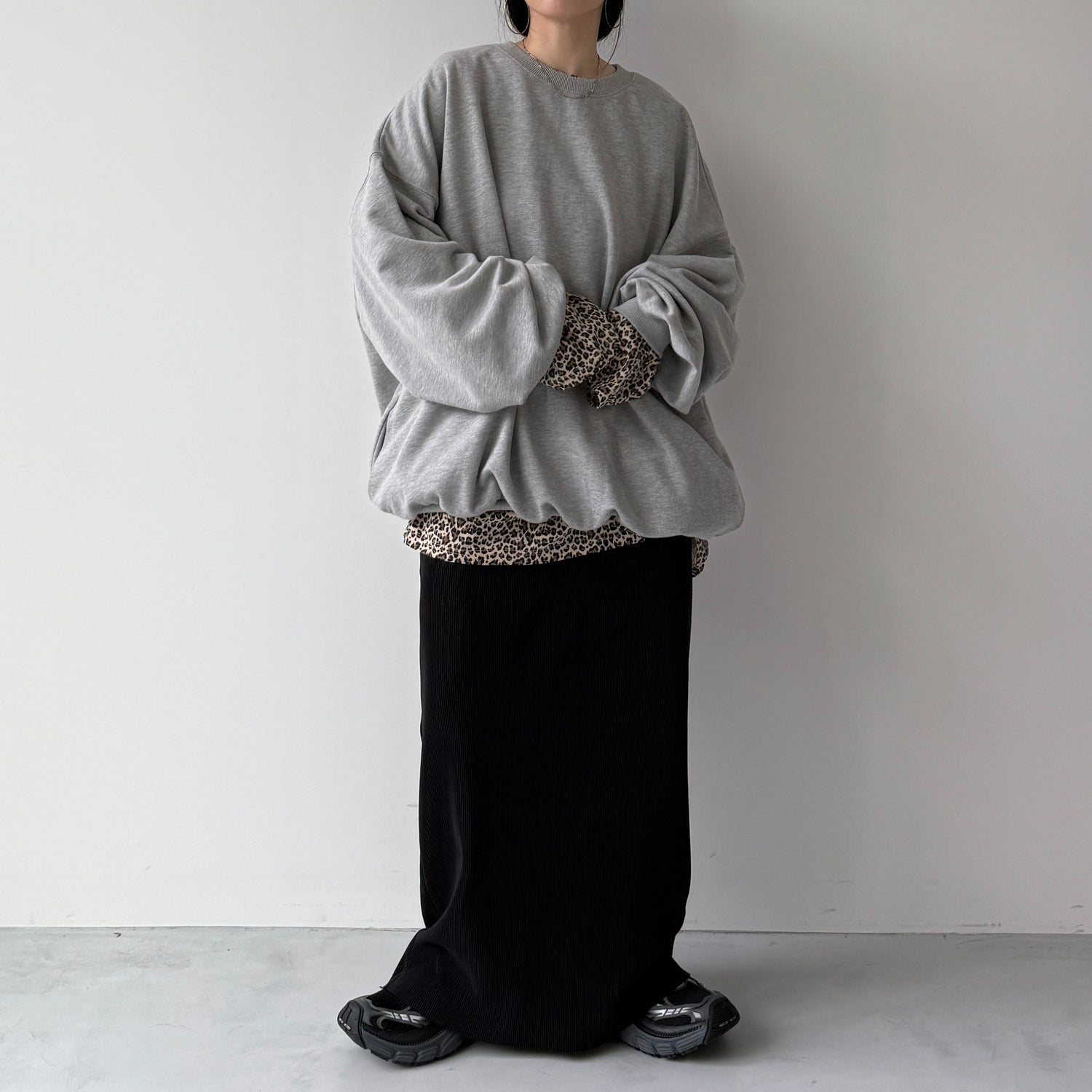 URAKE OSUMITSUKI sweat / blue