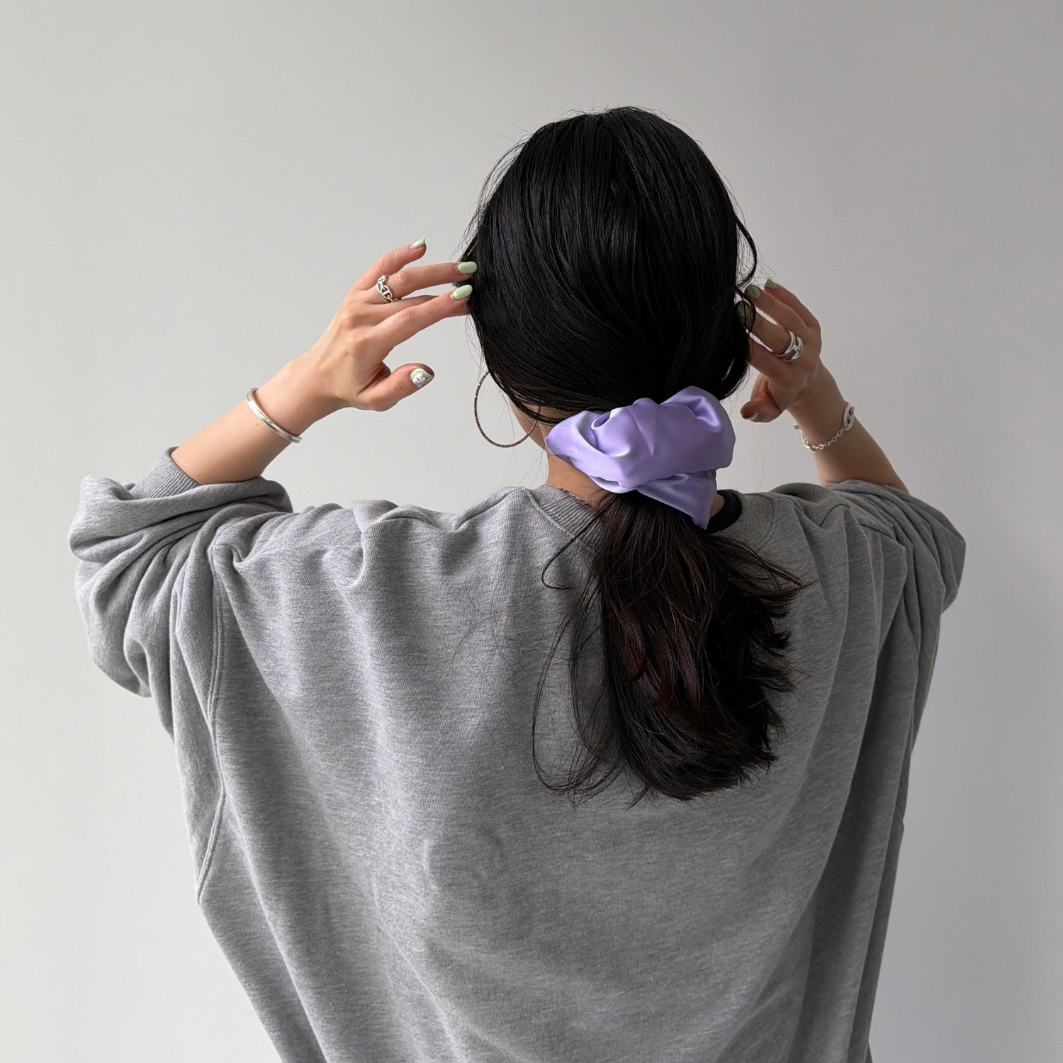 【2点SET】satin pouch chouchou ×  milky lace camisole