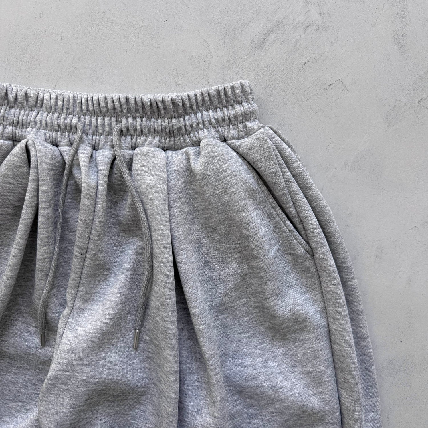 super loose sweat pants / gray