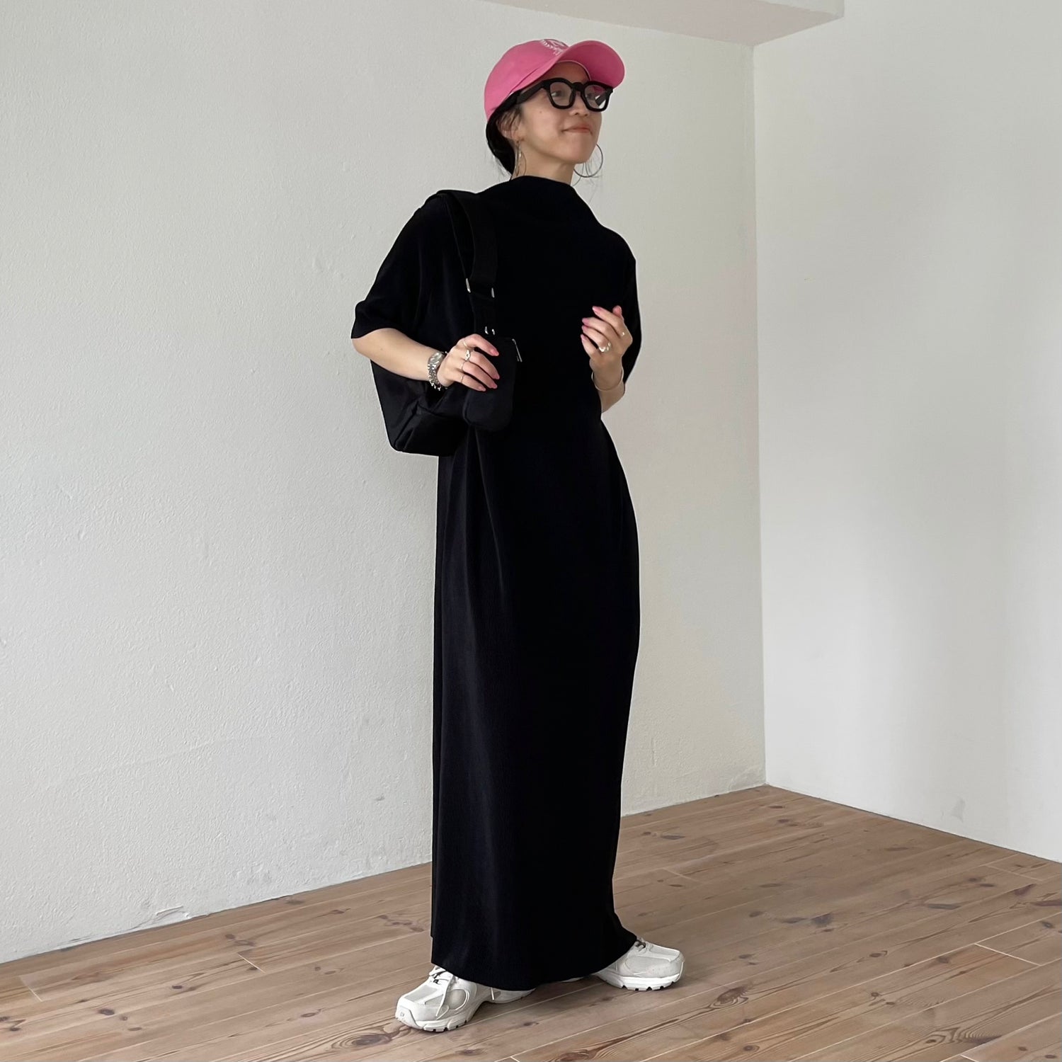 daily daily super stretch pleats one piece / black [半袖 daily daily super stretch pleats one piece / black [半袖