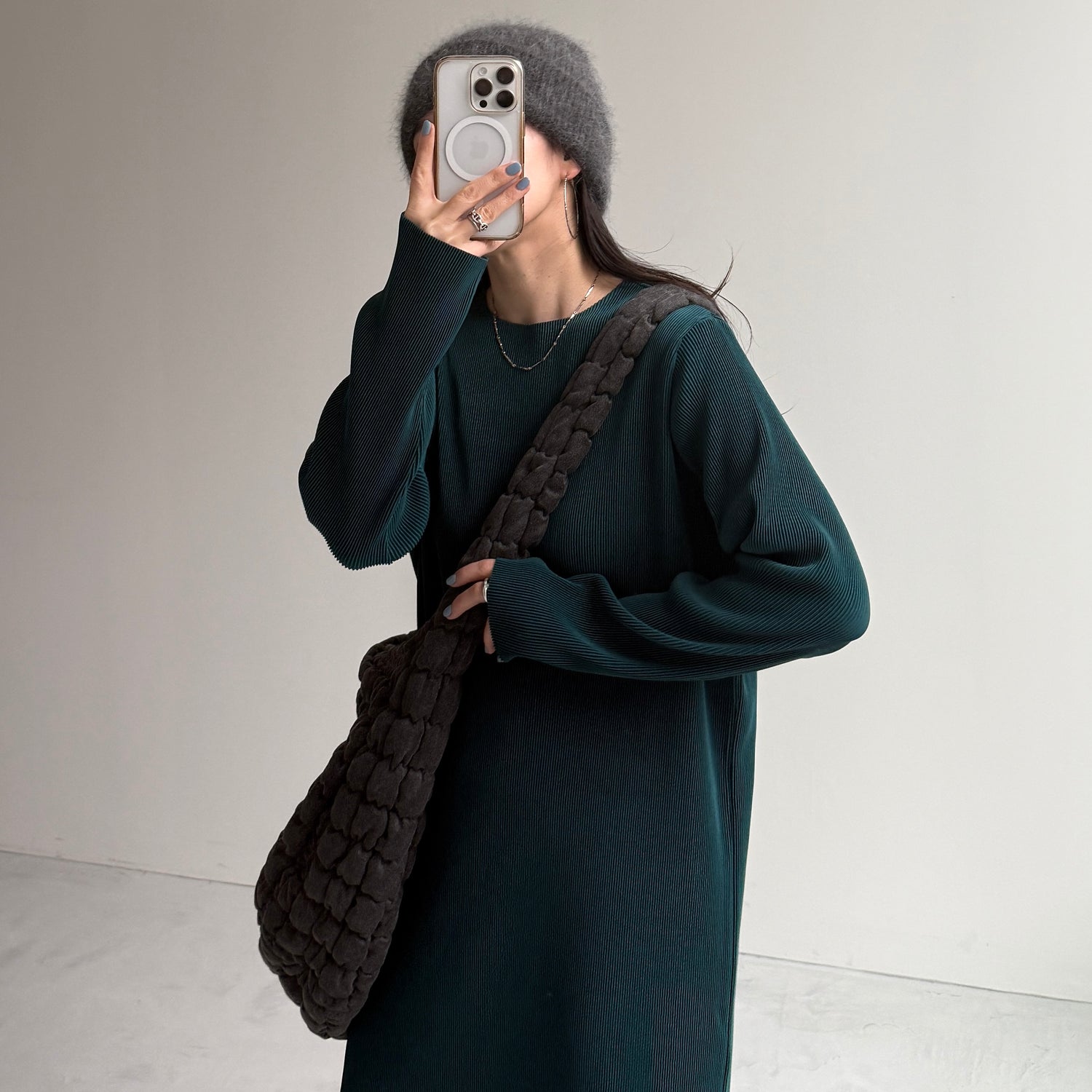 daily daily super stretch crew neck pleats one piece / dark green [FREE or LONG]クルーネック