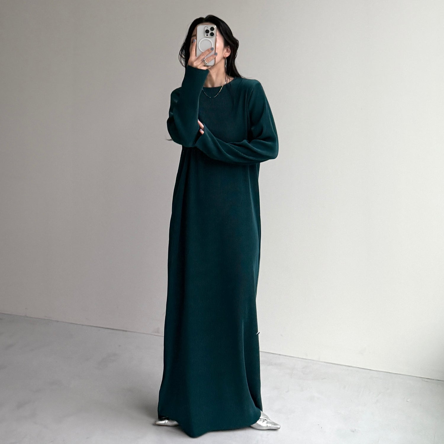 daily daily super stretch crew neck pleats one piece / dark green [FREE or LONG]クルーネック