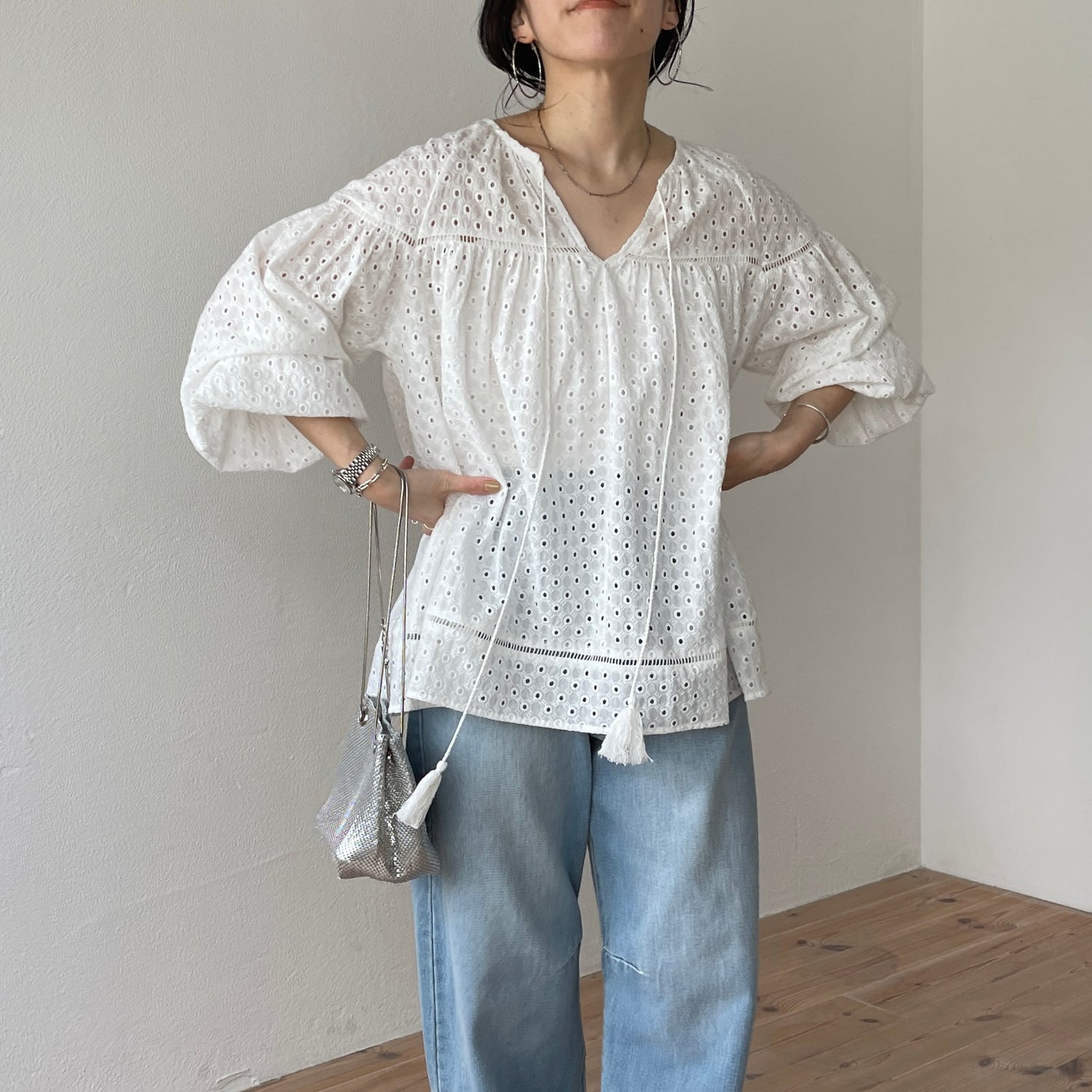 cutwork lace blouse / ivory