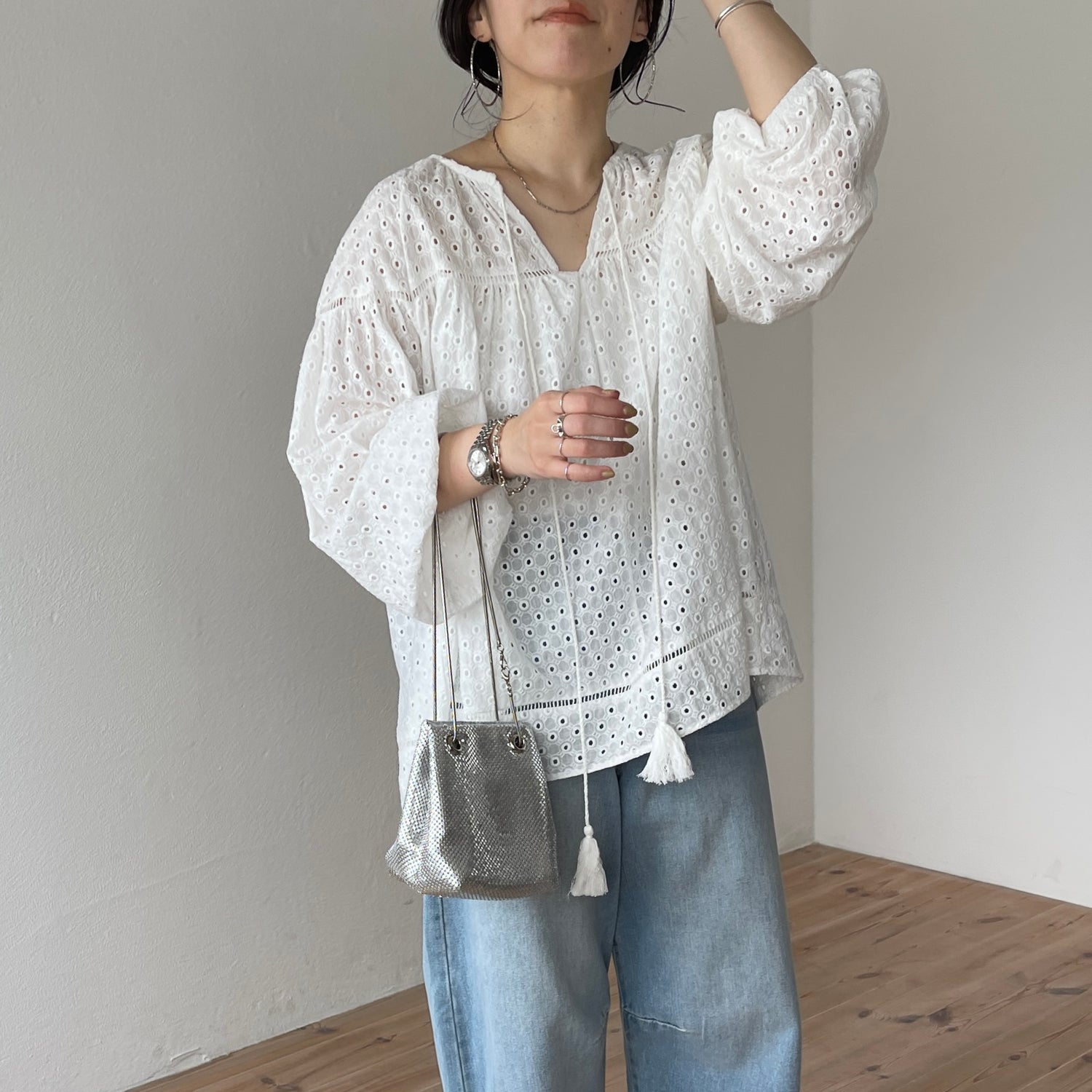 cutwork lace blouse / ivory