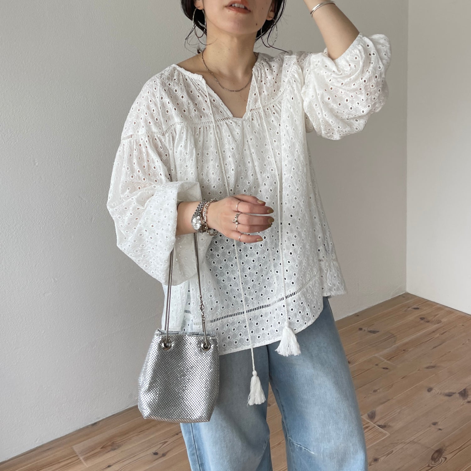 cutwork lace blouse / ivory