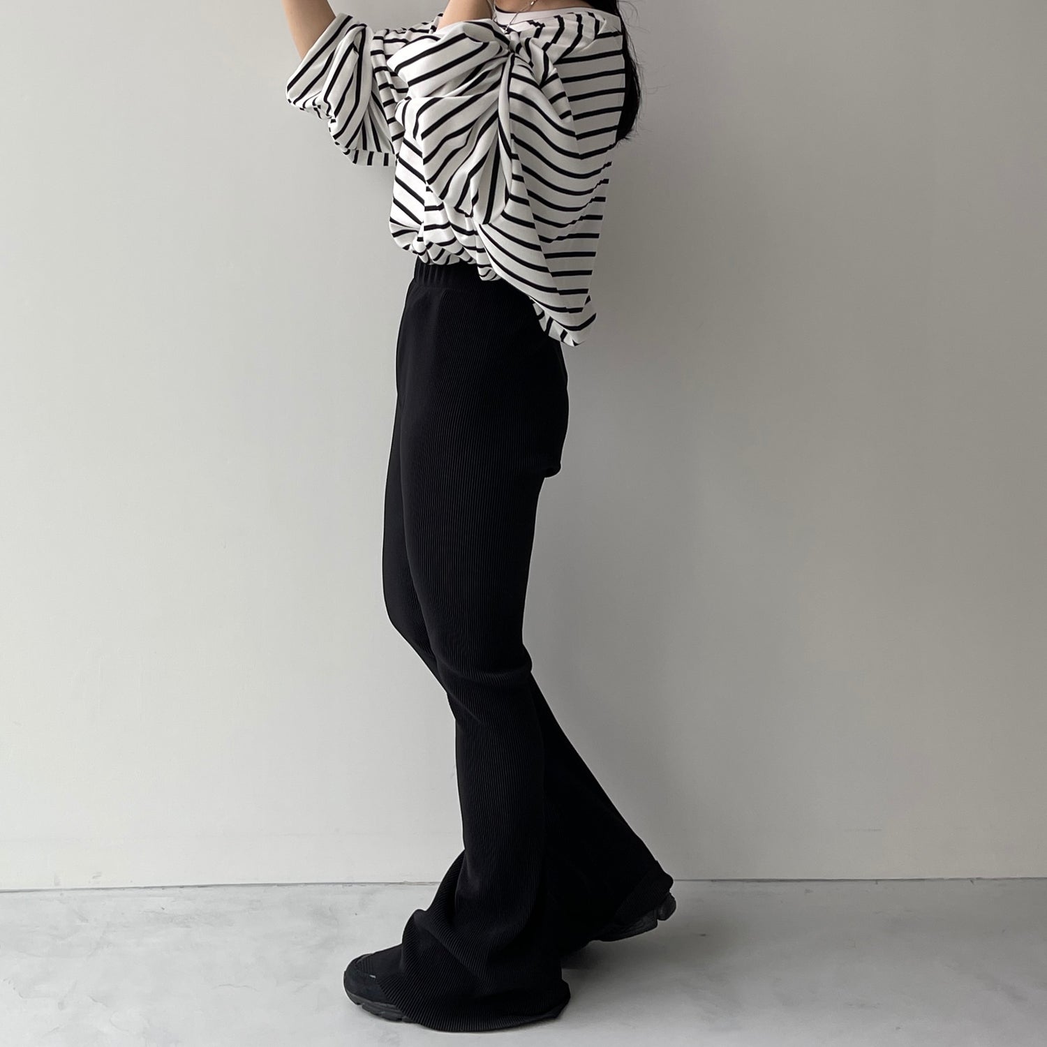 daily daily super stretch pleats flare pants / cherry red