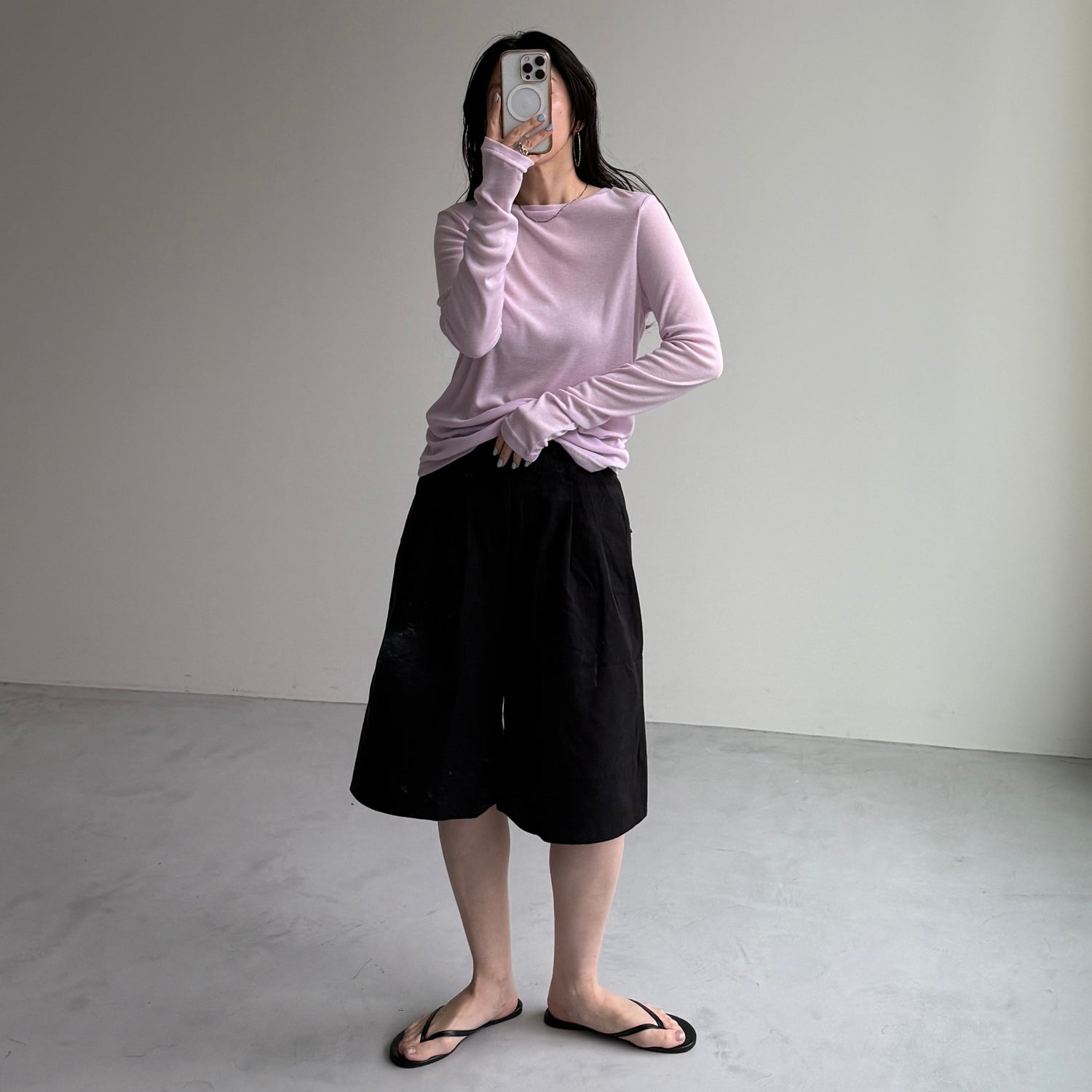 KASANE sheer tee / gray