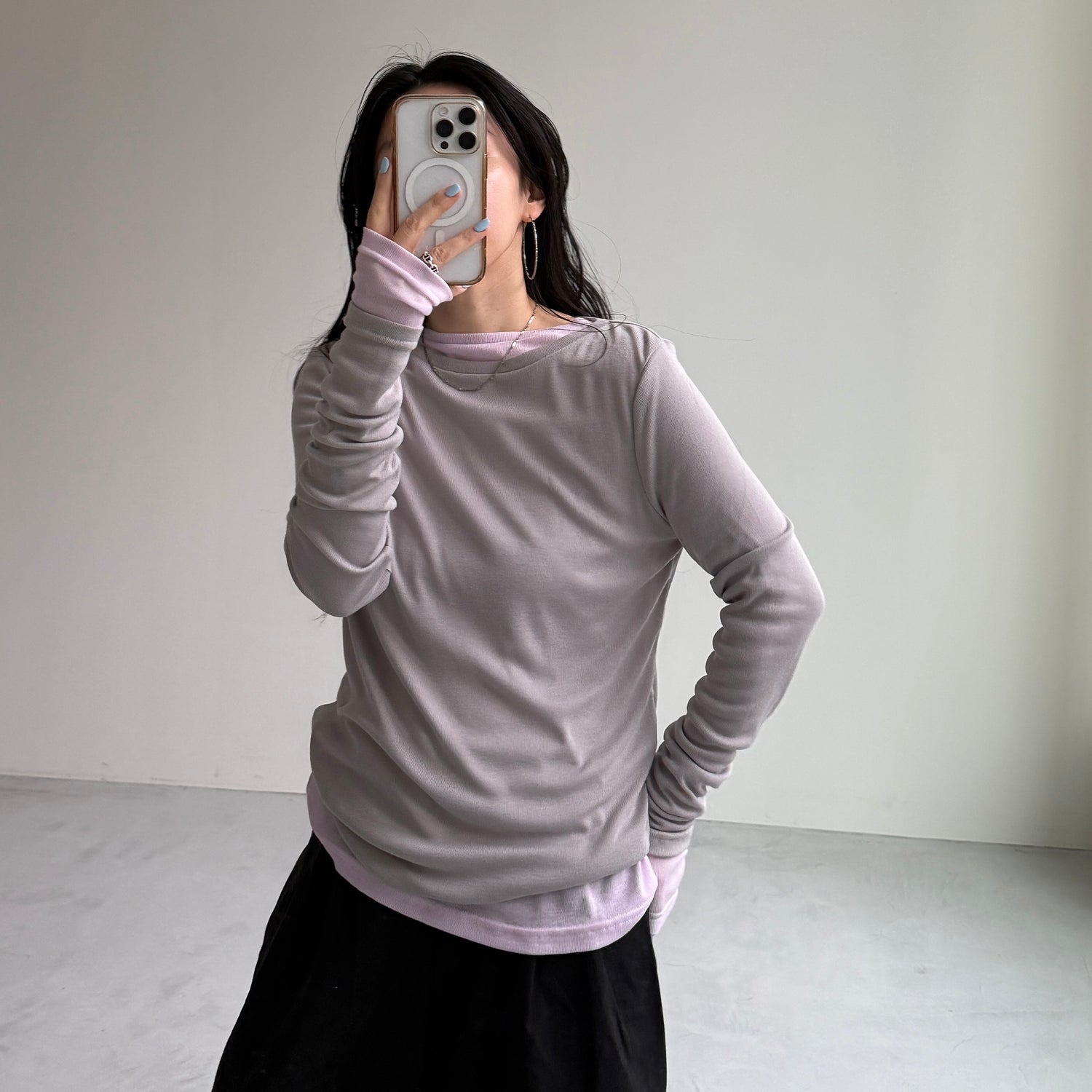 KASANE sheer tee / gray