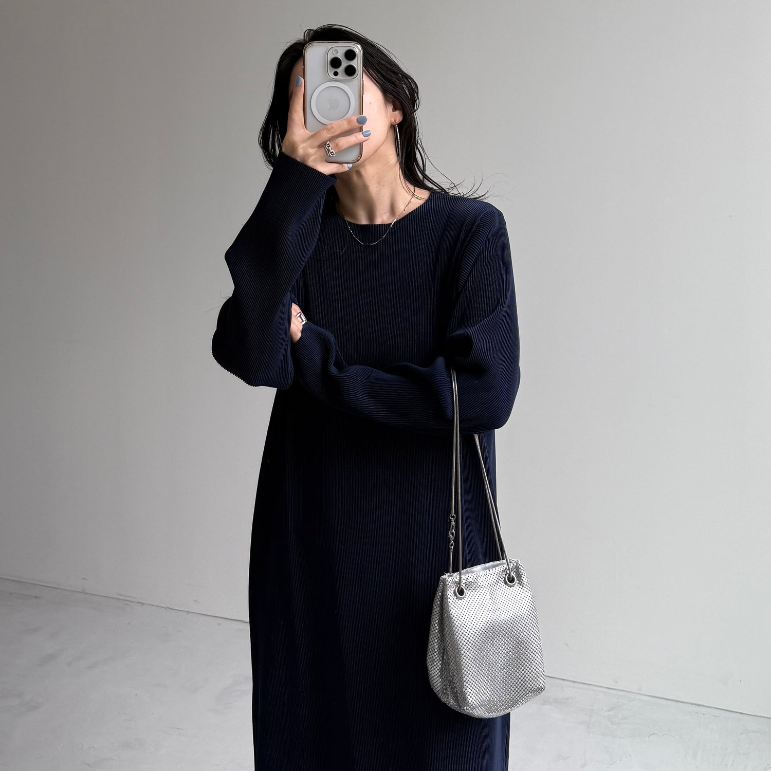 daily daily super stretch crew neck pleats one piece / navy [FREE or LONG]クルーネック