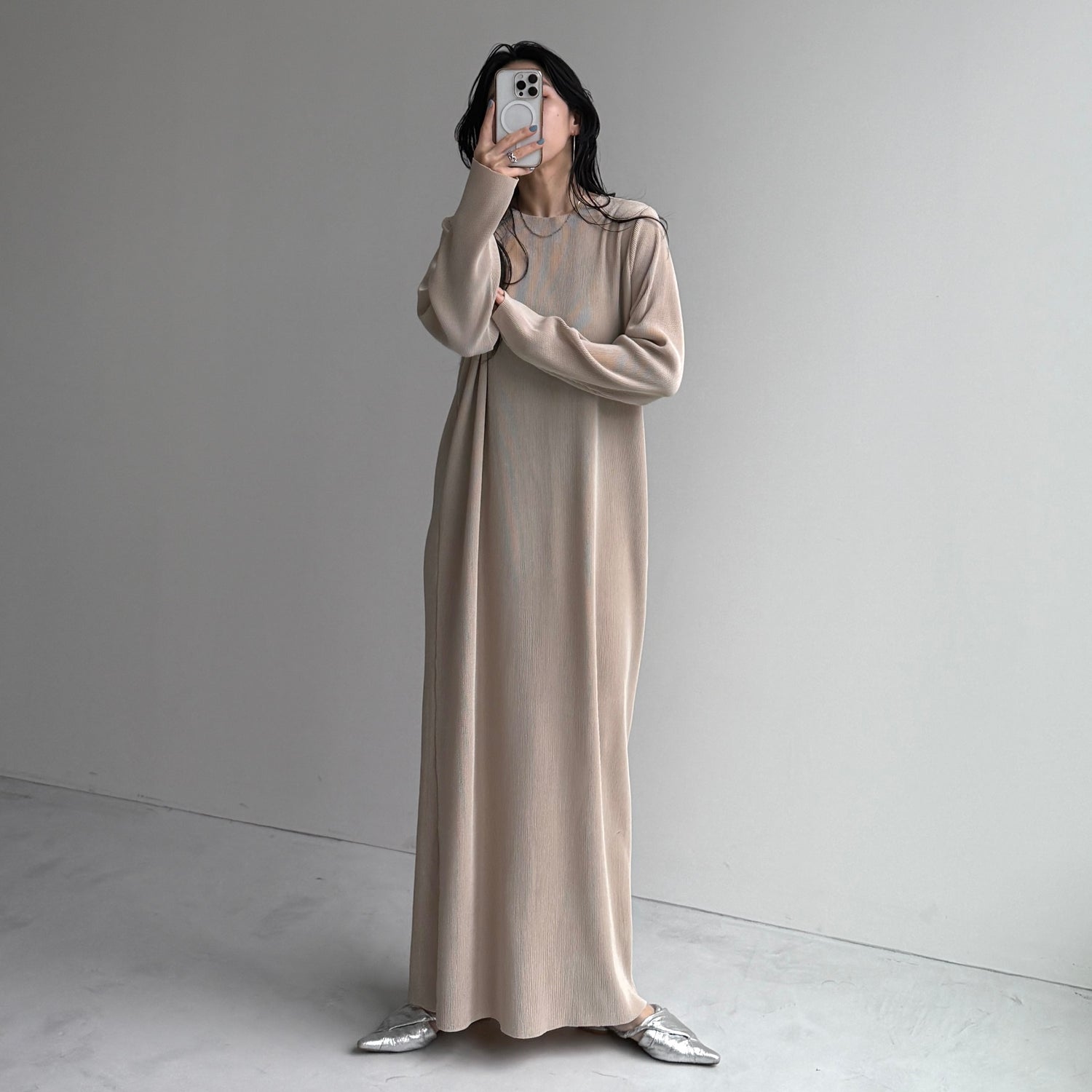 daily daily super stretch crew neck pleats one piece / ivory [FREE or LONG]クルーネック