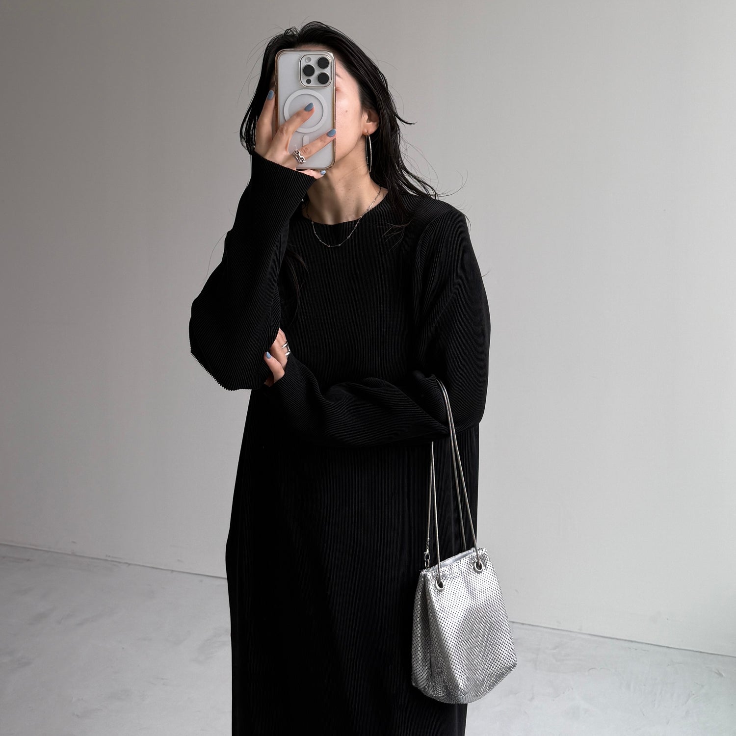 daily daily super stretch crew neck pleats one piece / navy [FREE or LONG]クルーネック