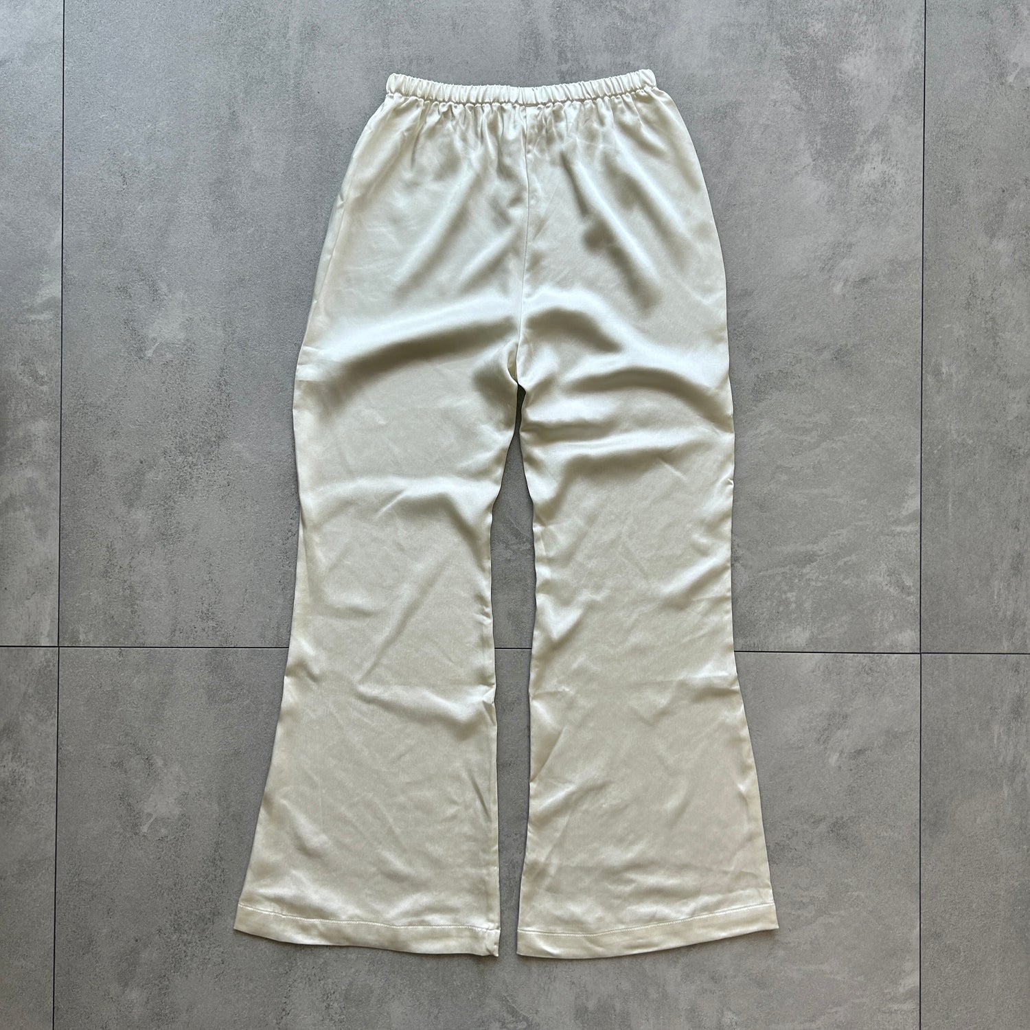 【SAMPLE】satin pants / white