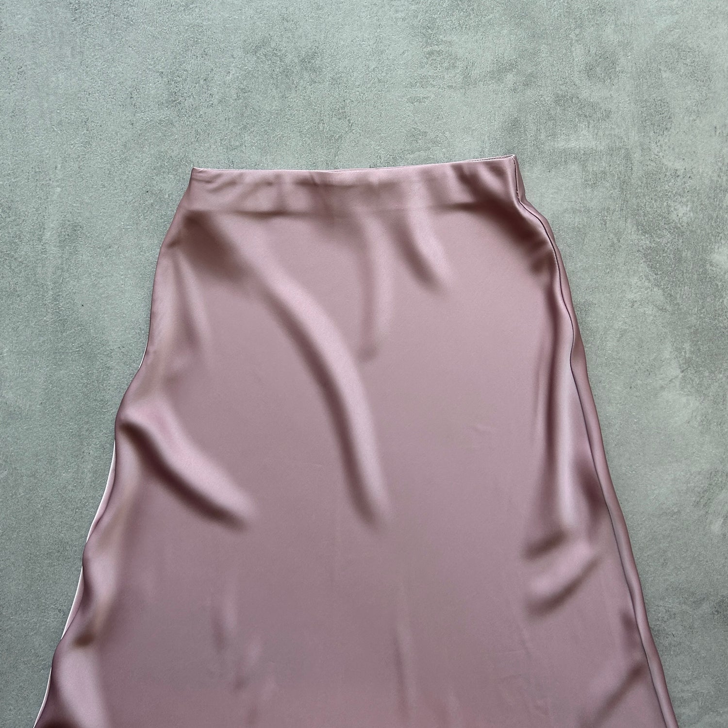 【SAMPLE】satin skirt / pink