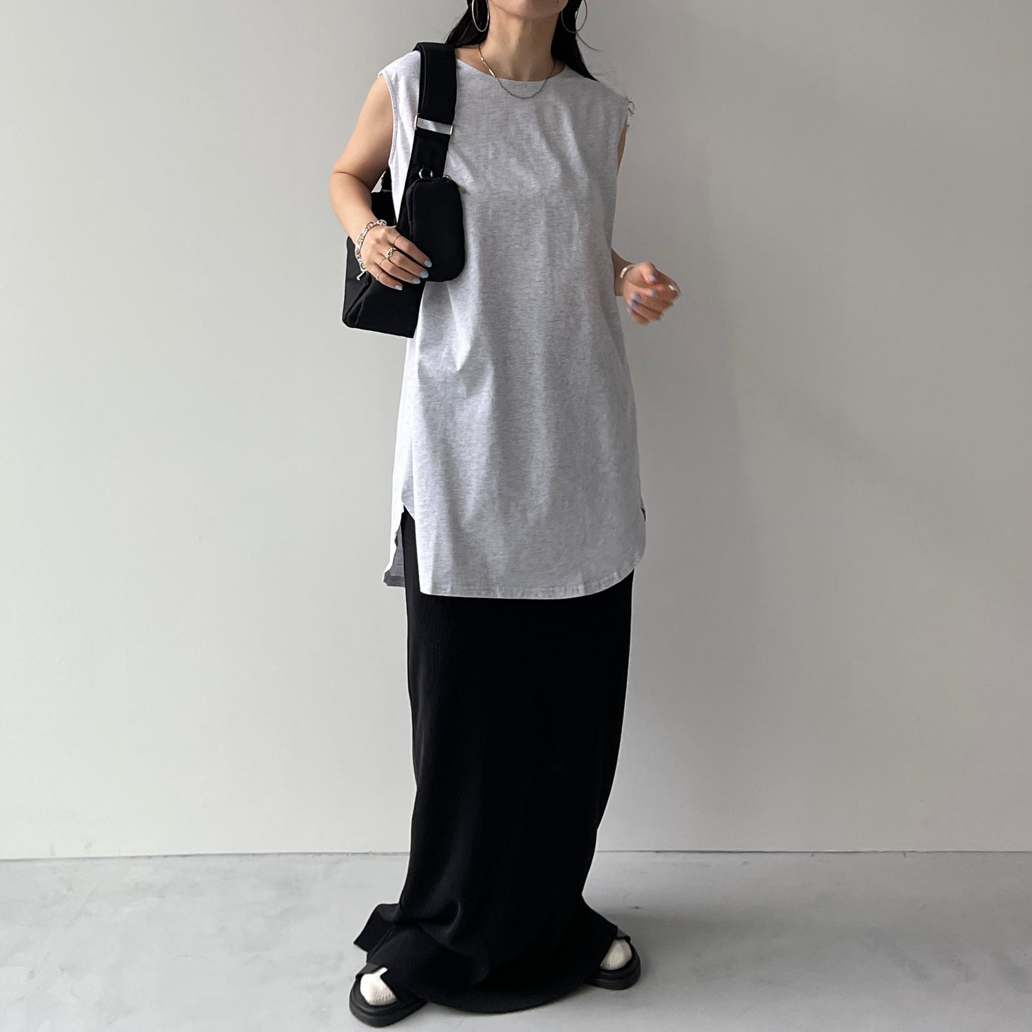 CHIRARISM tank top / gray [FREEのみ]