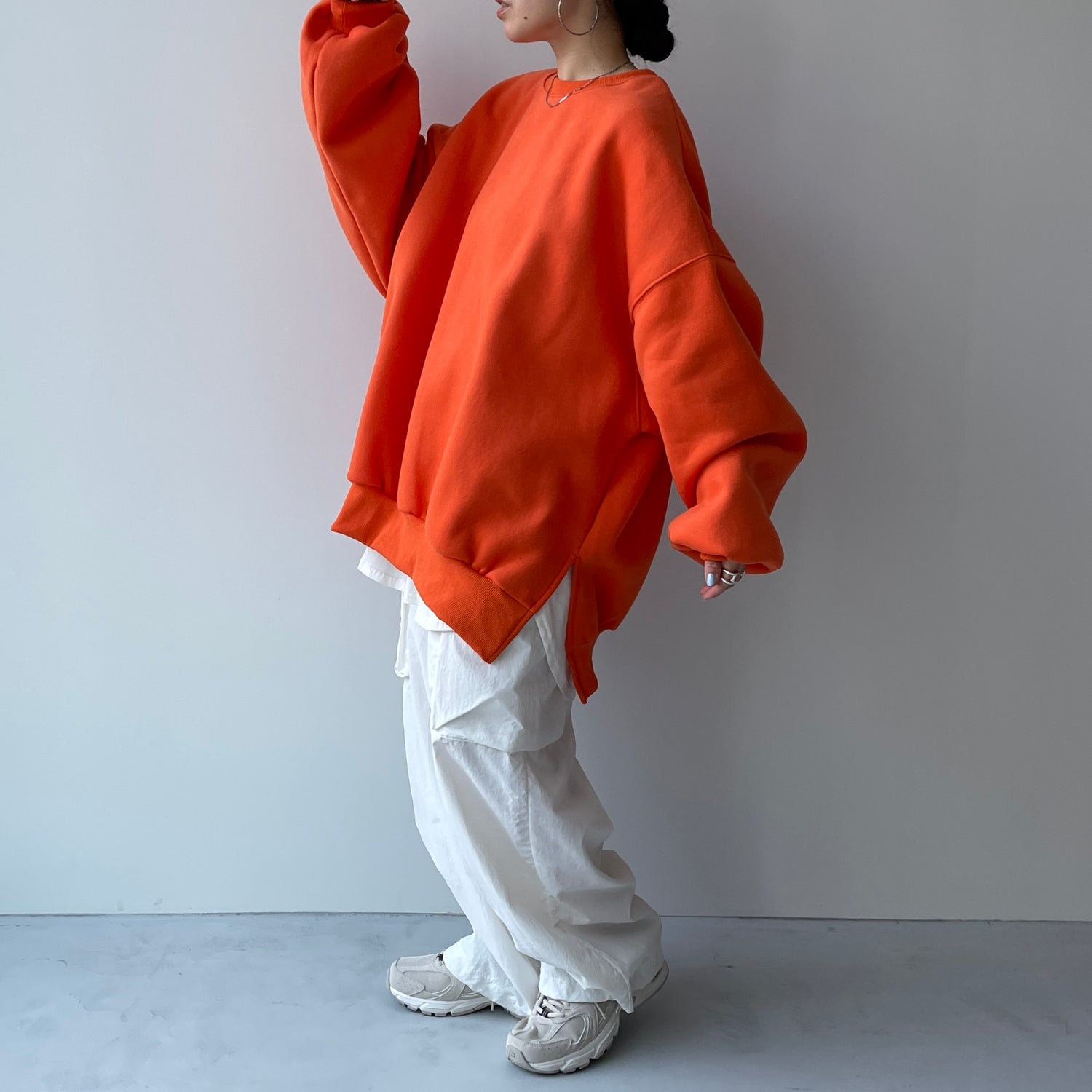 perfect silhouette super over sweat / orange