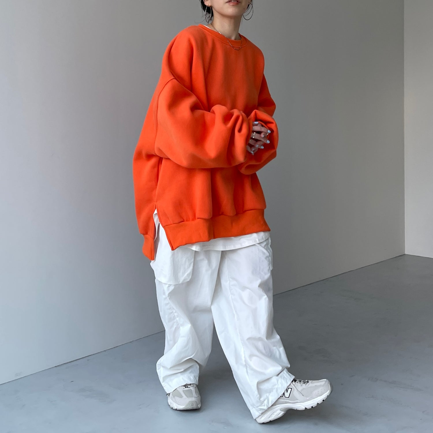 perfect silhouette super over sweat / orange