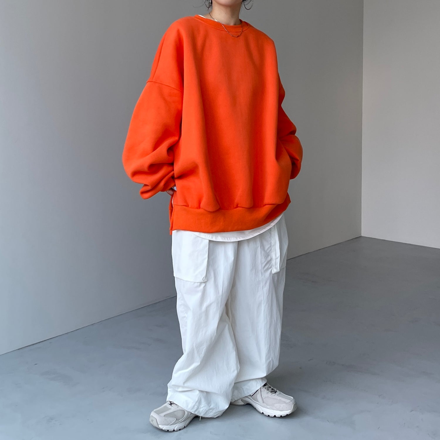 perfect silhouette super over sweat / orange