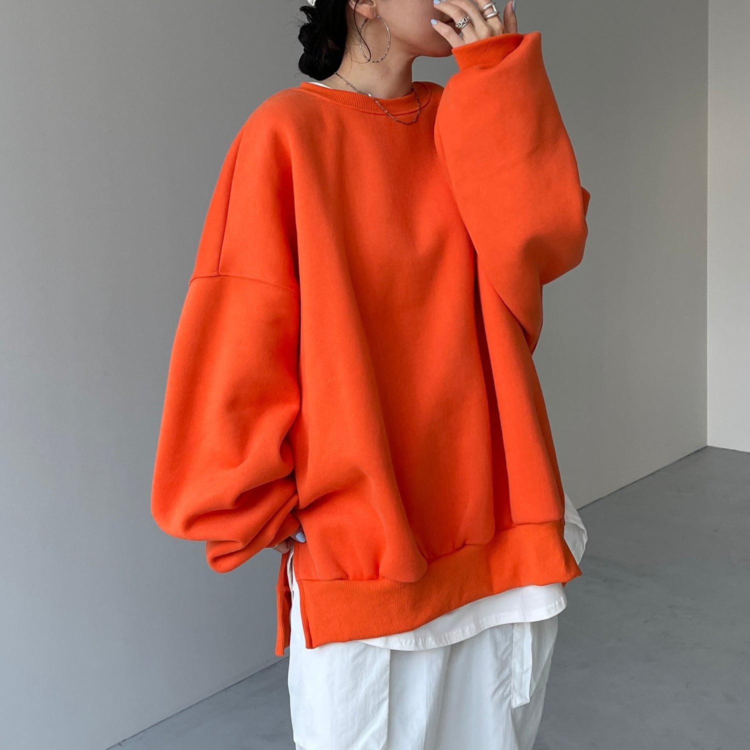 perfect silhouette super over sweat / orange