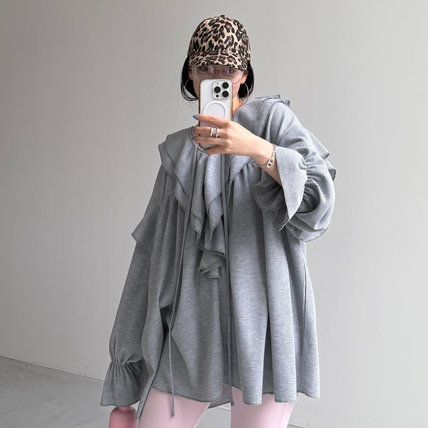 plus one cap / leopard