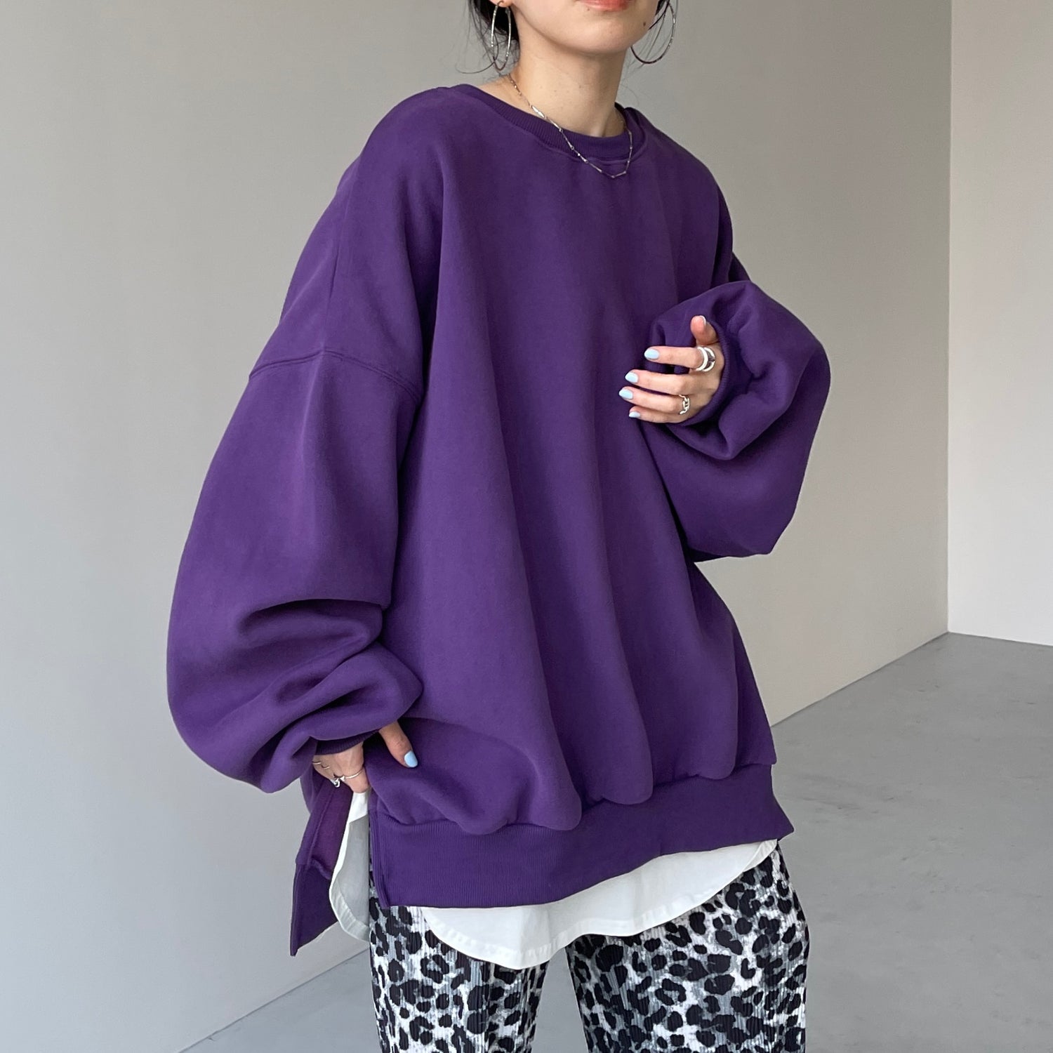 perfect silhouette super over sweat / purple